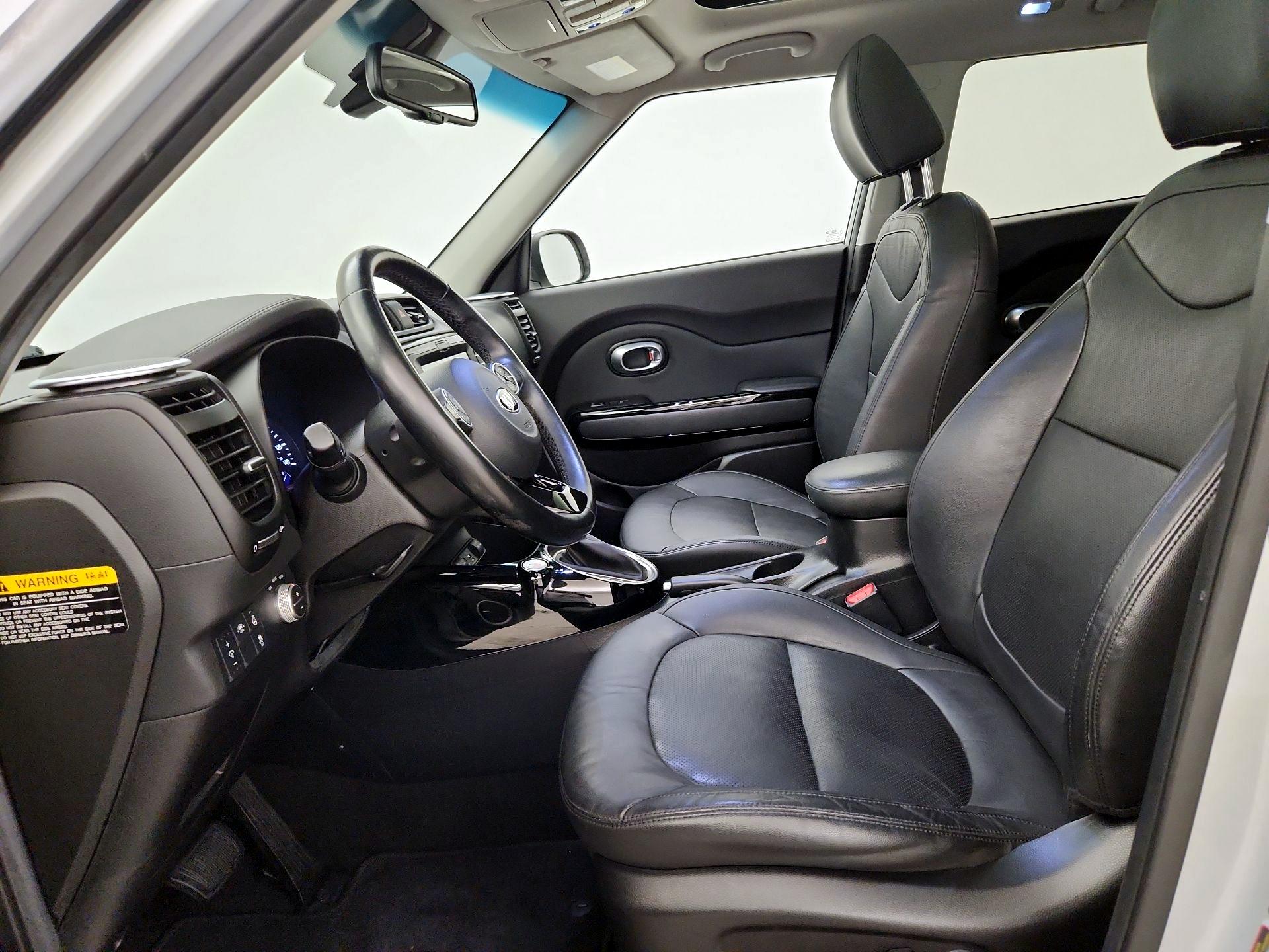 Thumbnail: 2016 Kia Soul - 11