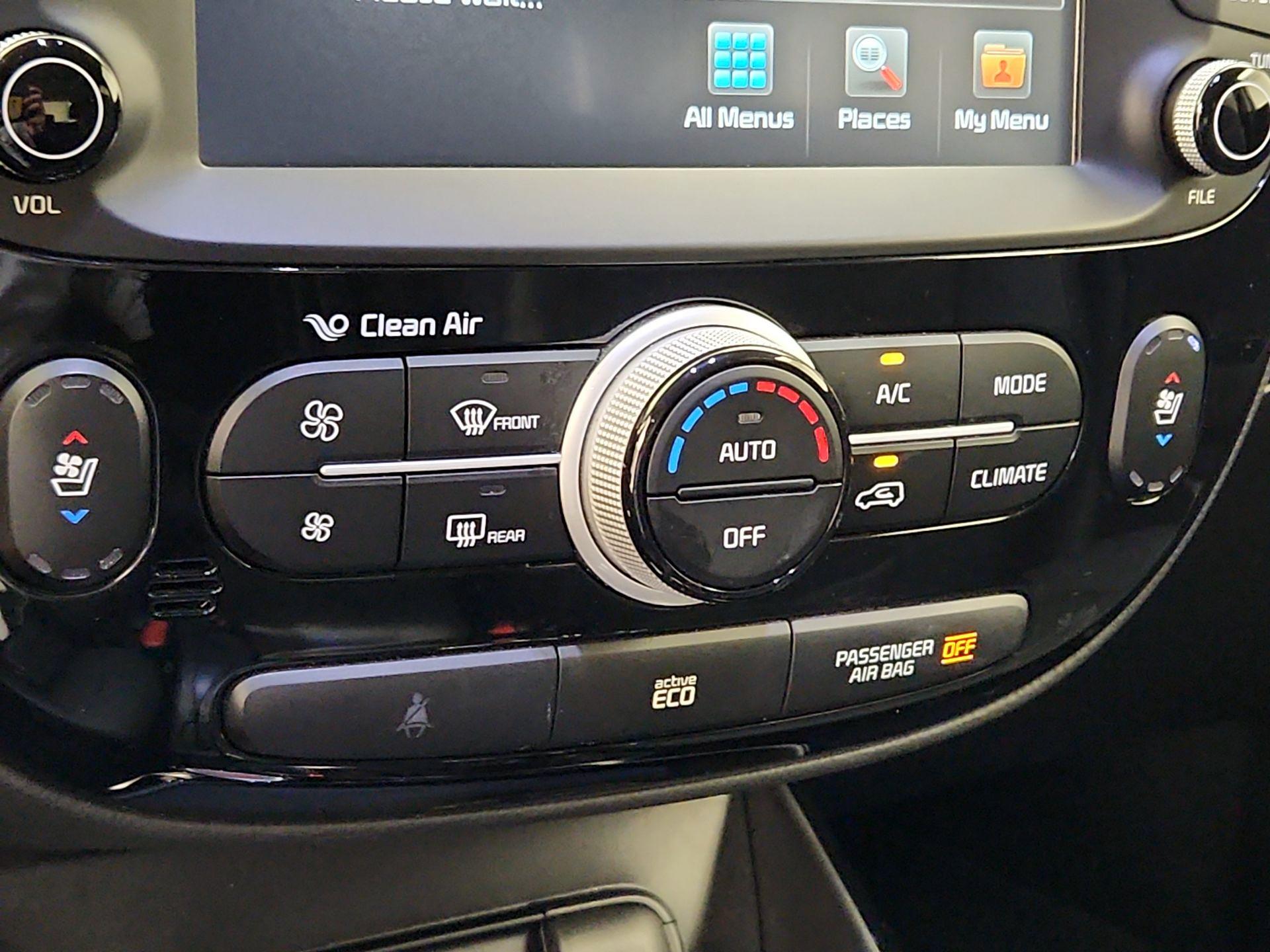 Thumbnail: 2016 Kia Soul - 17