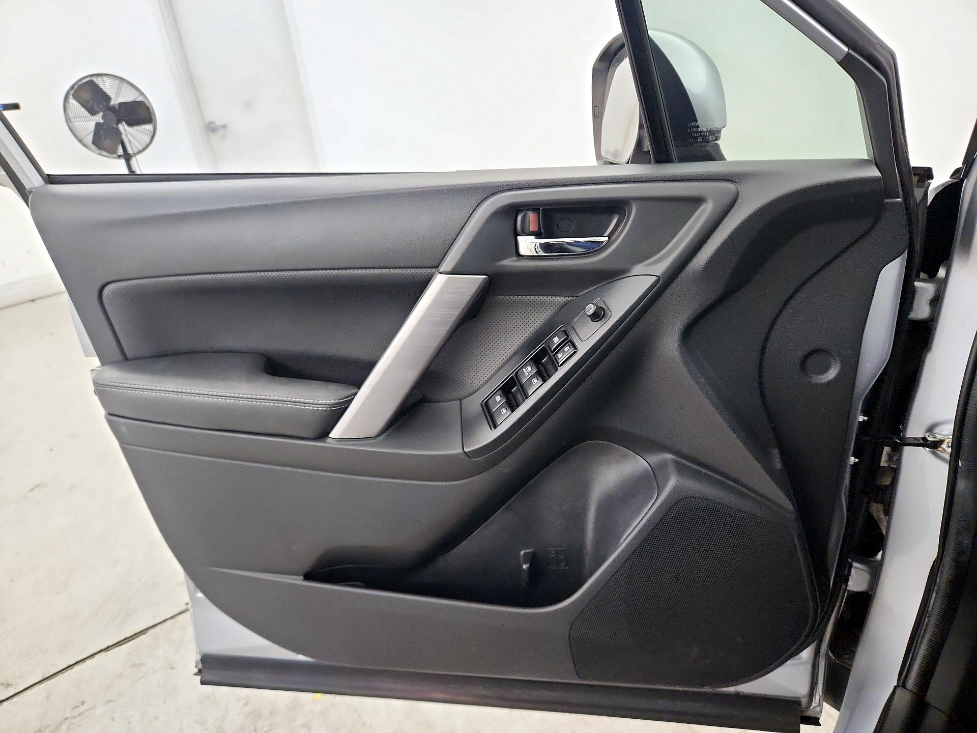 Thumbnail: 2016 Subaru Forester - 12
