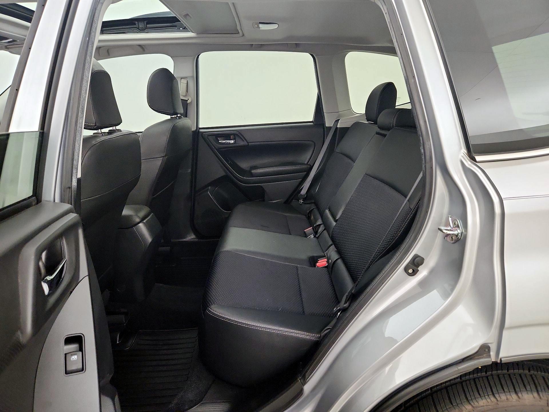 Thumbnail: 2016 Subaru Forester - 20