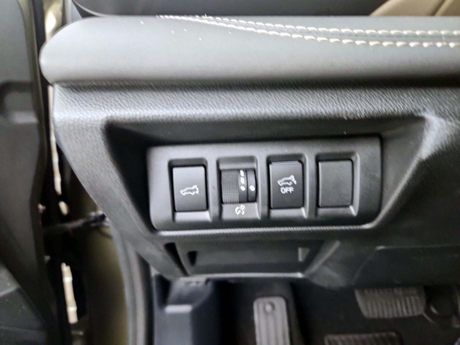 Thumbnail: 2020 Subaru Outback - 13