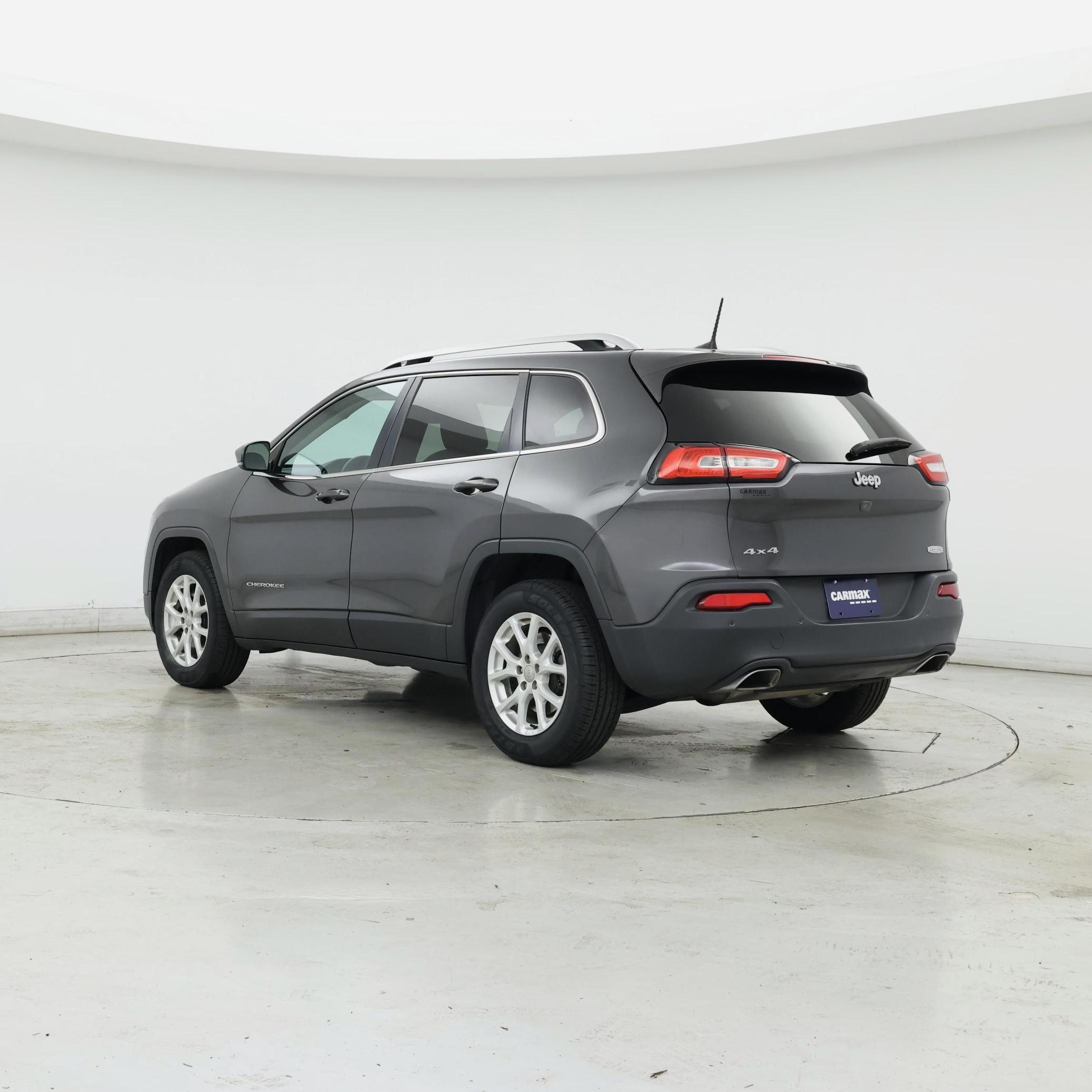 Thumbnail: 2016 Jeep Cherokee - 2