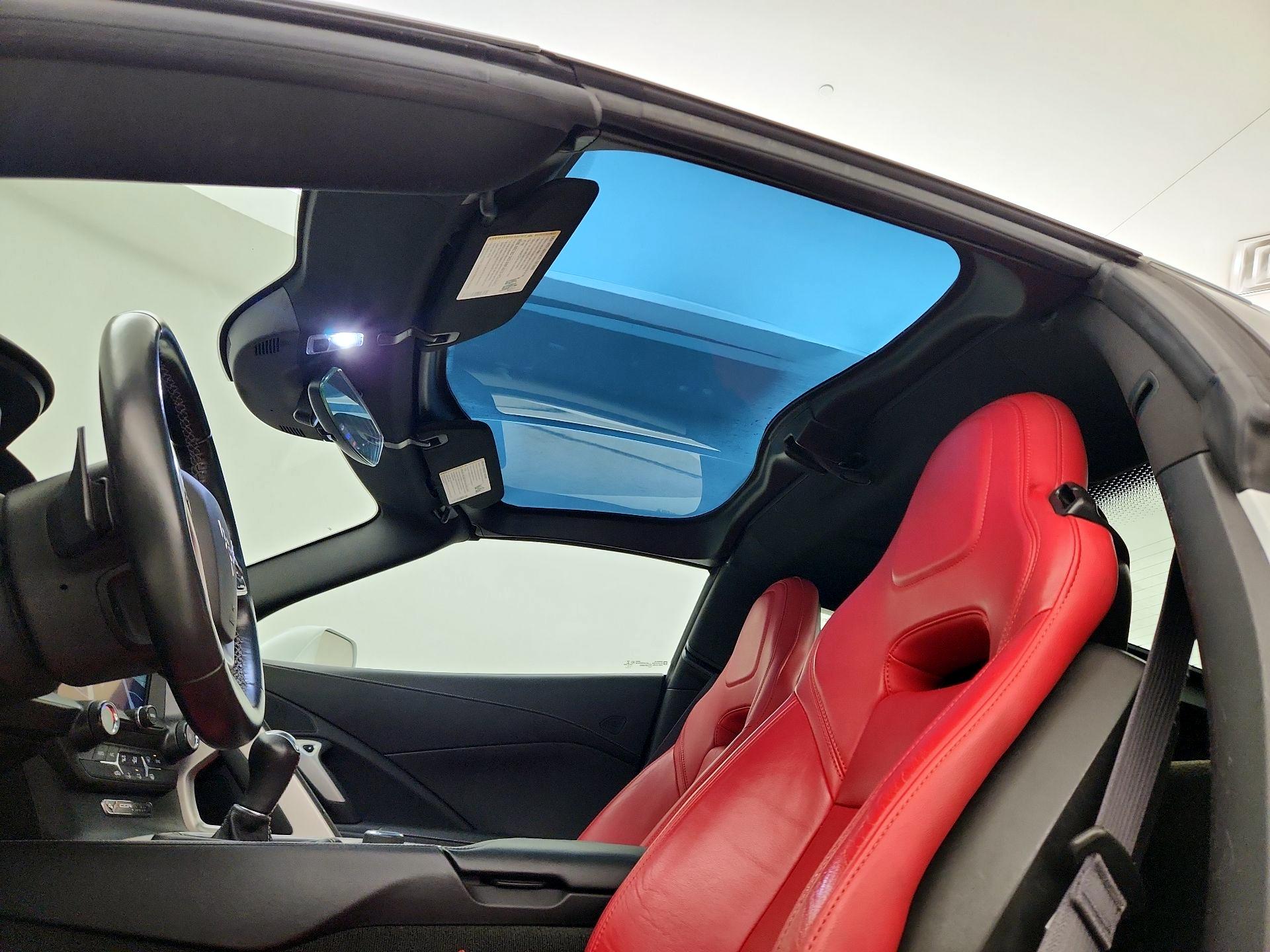 Thumbnail: 2015 Chevrolet Corvette - 20