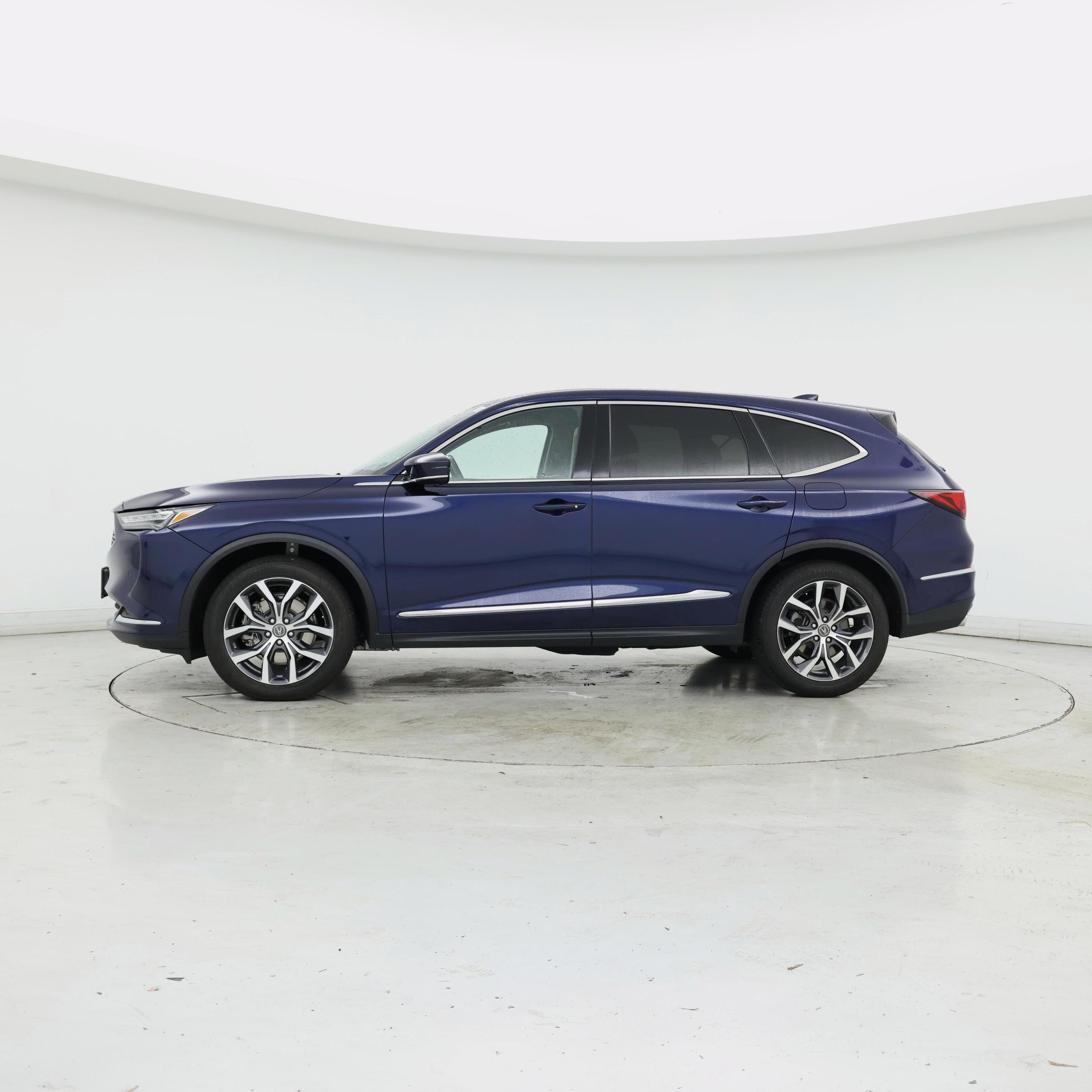 Thumbnail: 2022 Acura MDX - 3