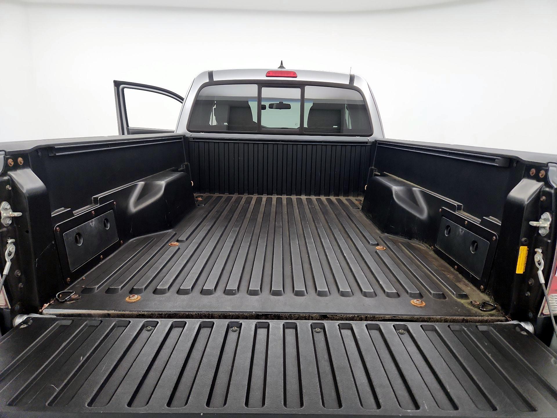 Thumbnail: 2014 Toyota Tacoma - 20