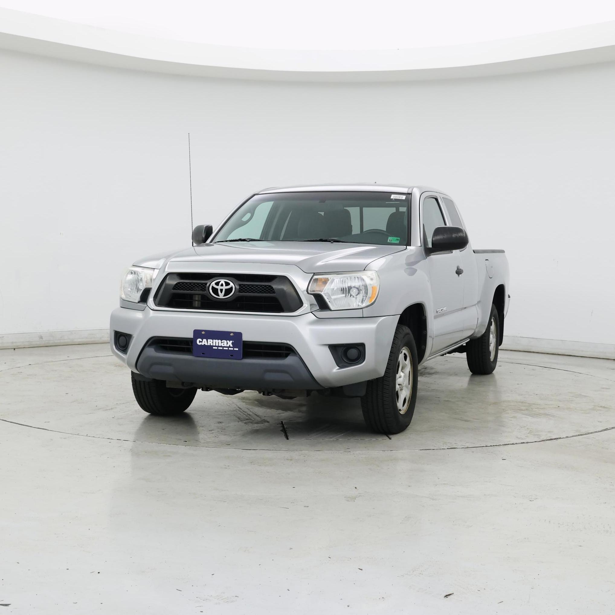 Thumbnail: 2014 Toyota Tacoma - 4