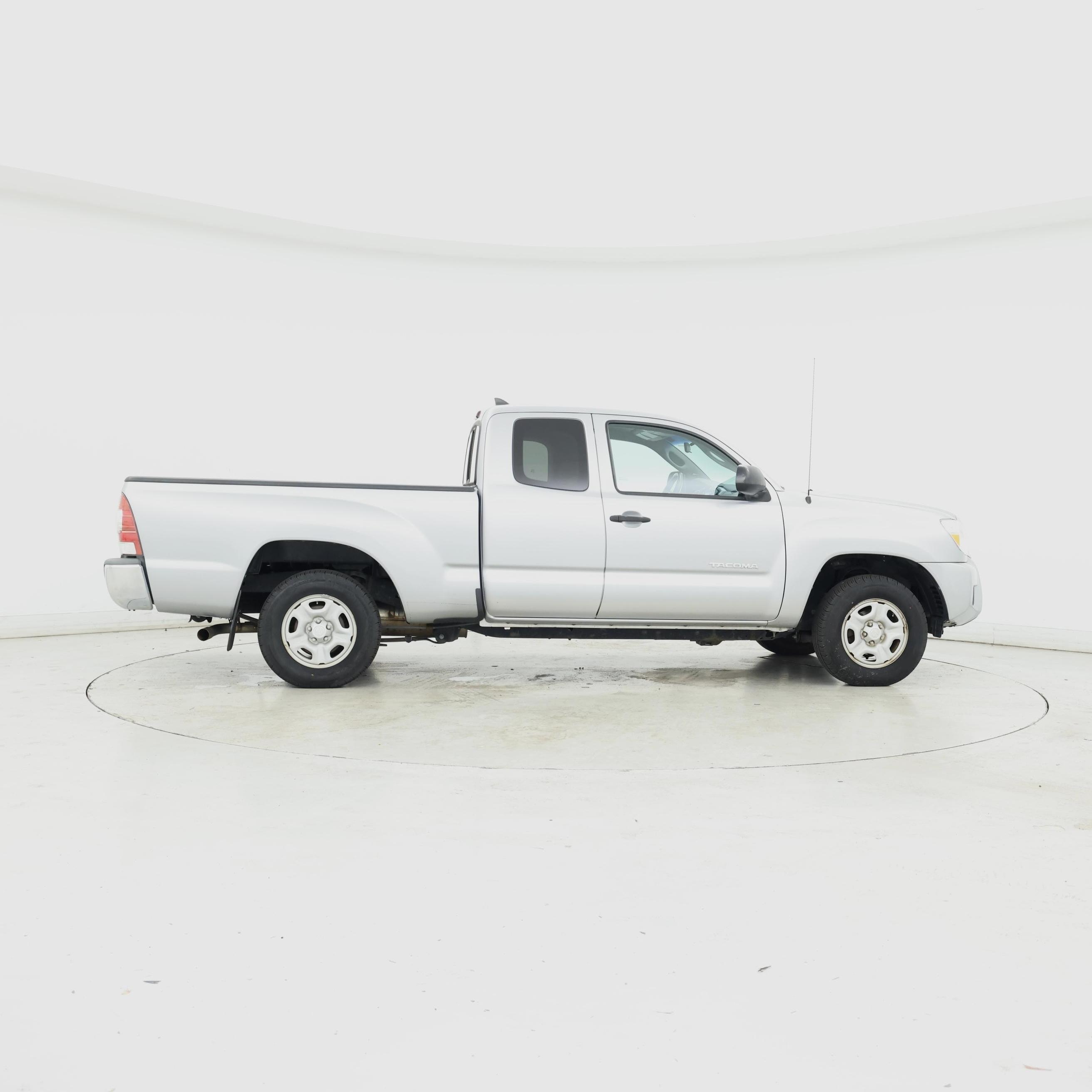 Thumbnail: 2014 Toyota Tacoma - 7