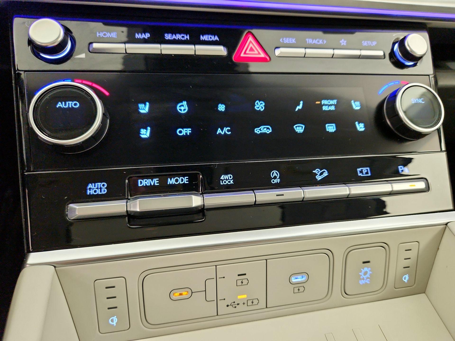 Thumbnail: 2025 Hyundai Santa Fe - 17
