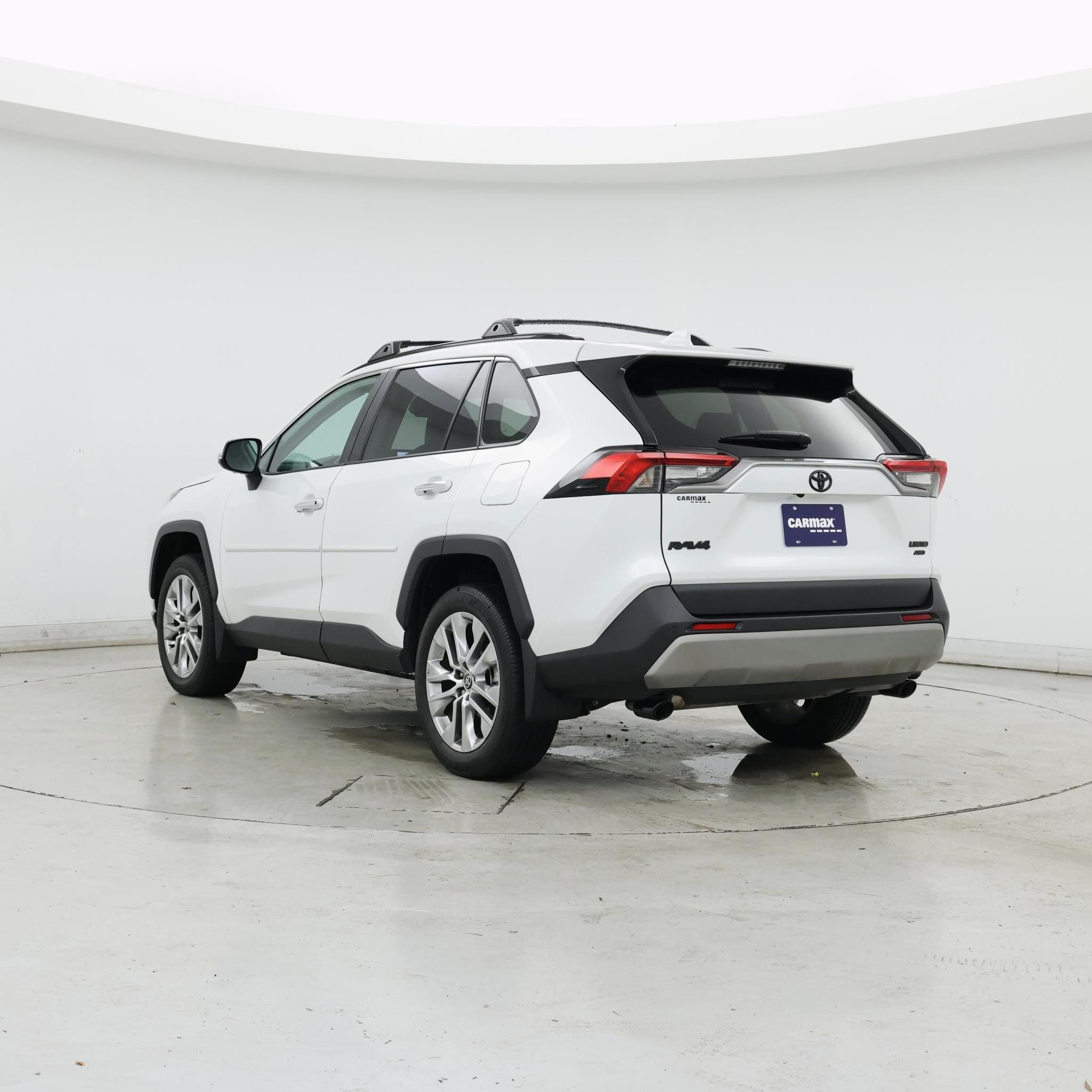 Thumbnail: 2024 Toyota RAV4 - 2