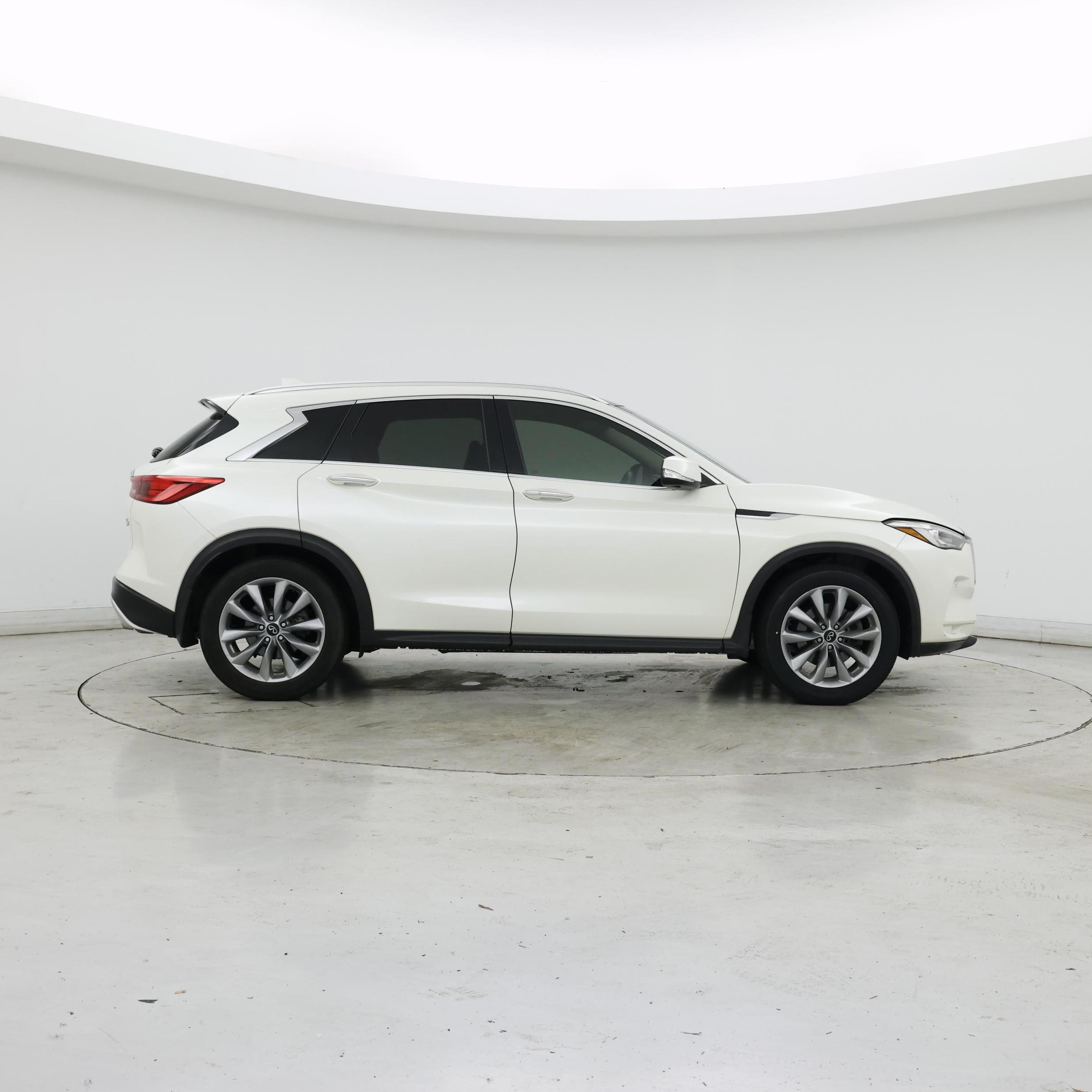 Thumbnail: 2021 INFINITI QX50 - 7