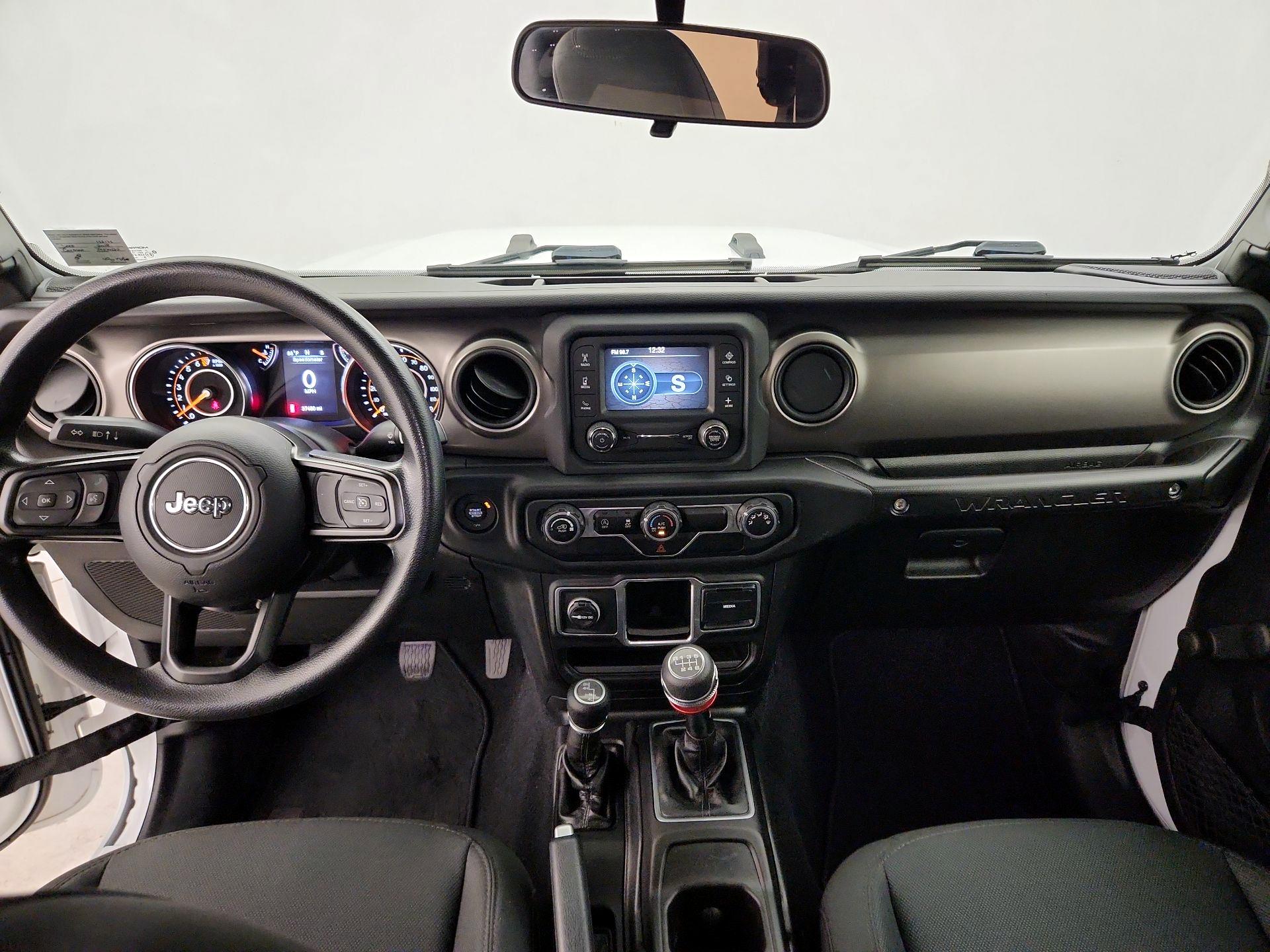 Thumbnail: 2018 Jeep Wrangler - 9