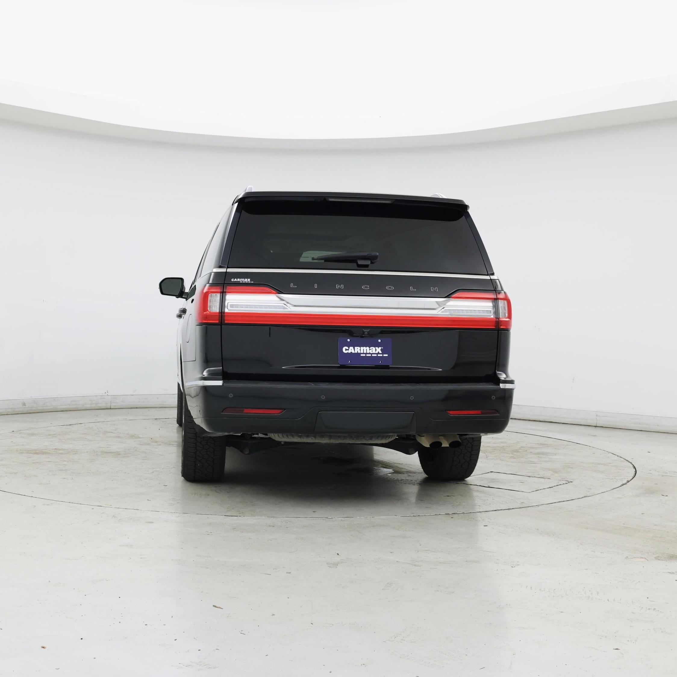 Thumbnail: 2020 Lincoln Navigator L - 6