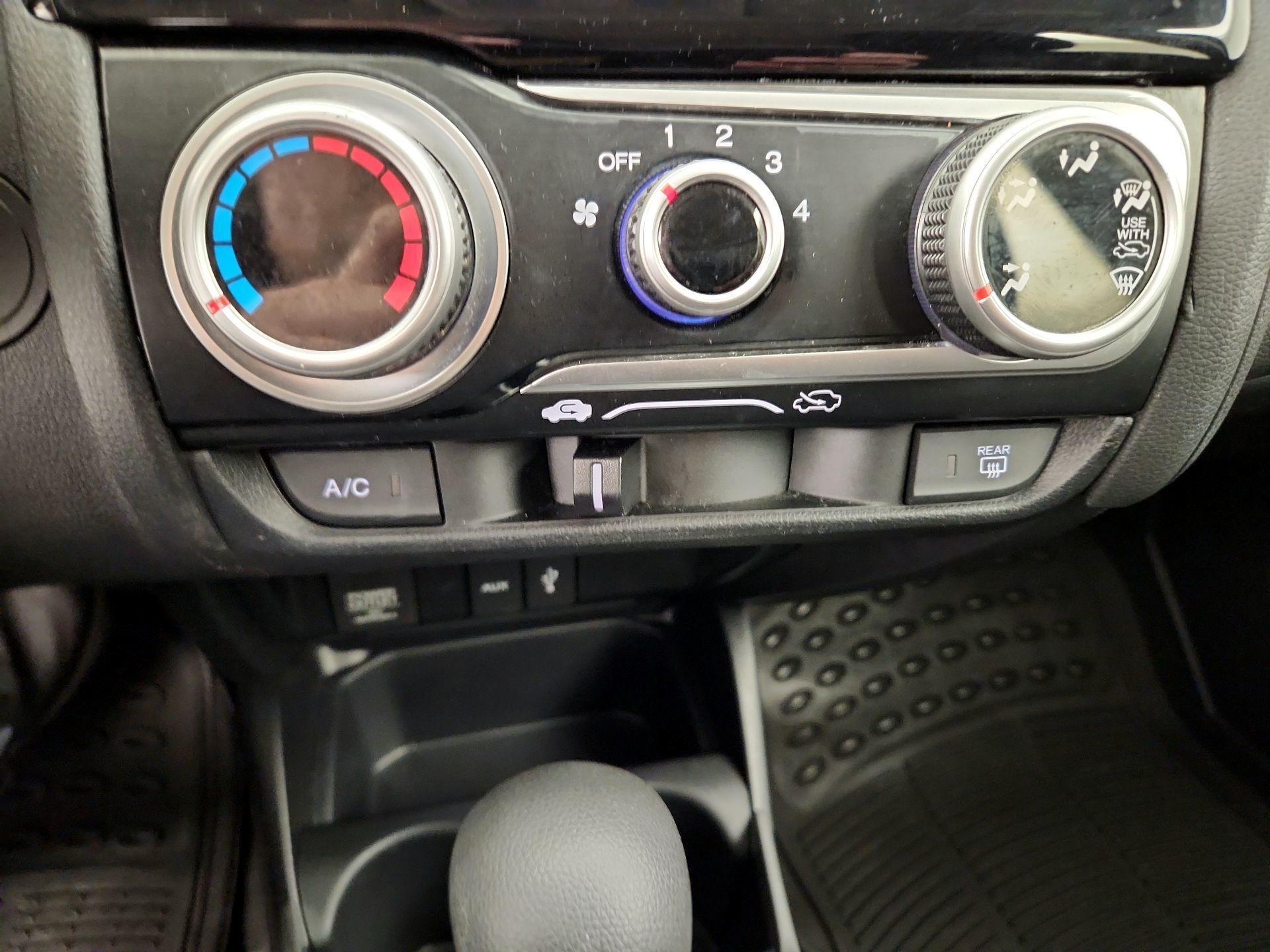 Thumbnail: 2016 Honda Fit - 16