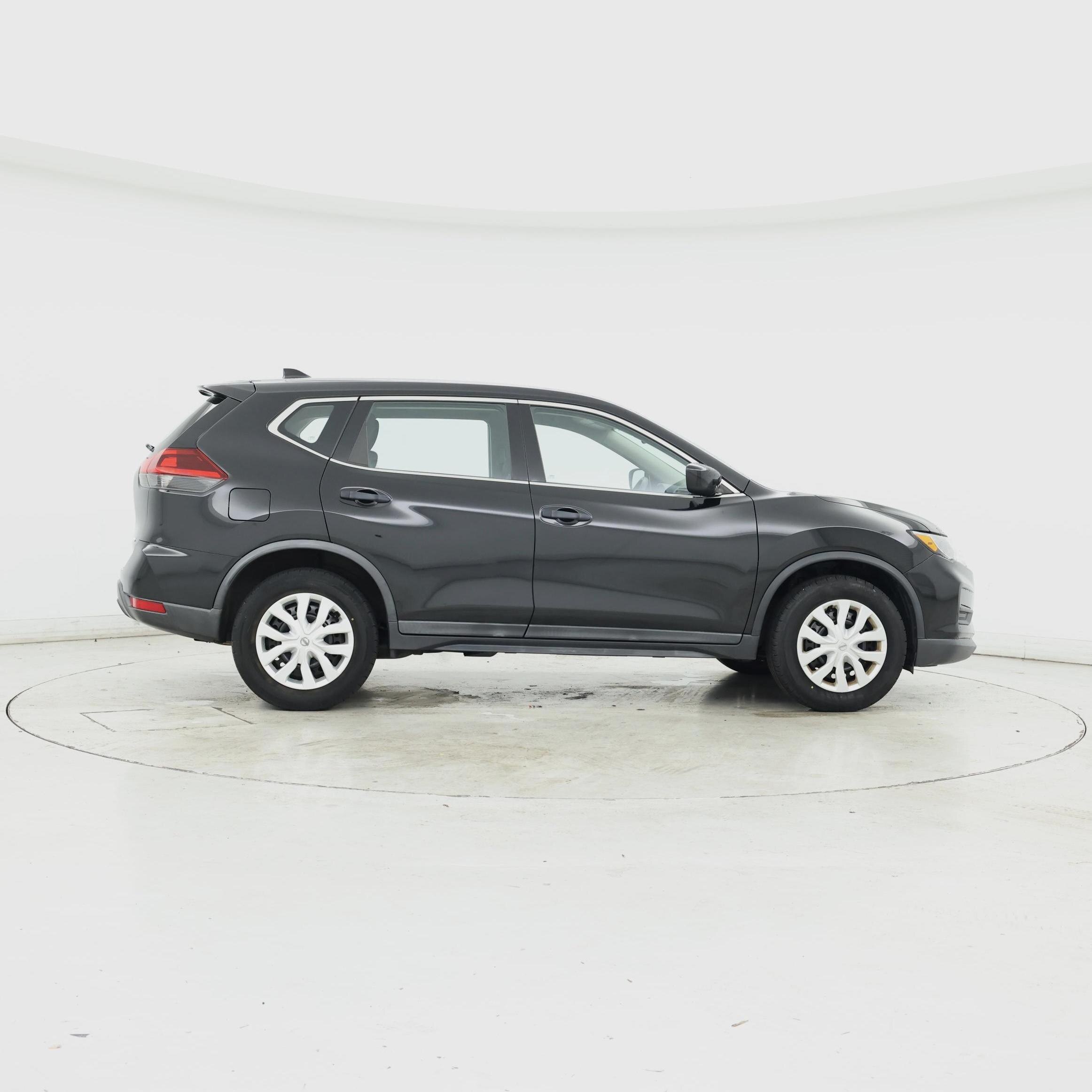 Thumbnail: 2018 Nissan Rogue - 7