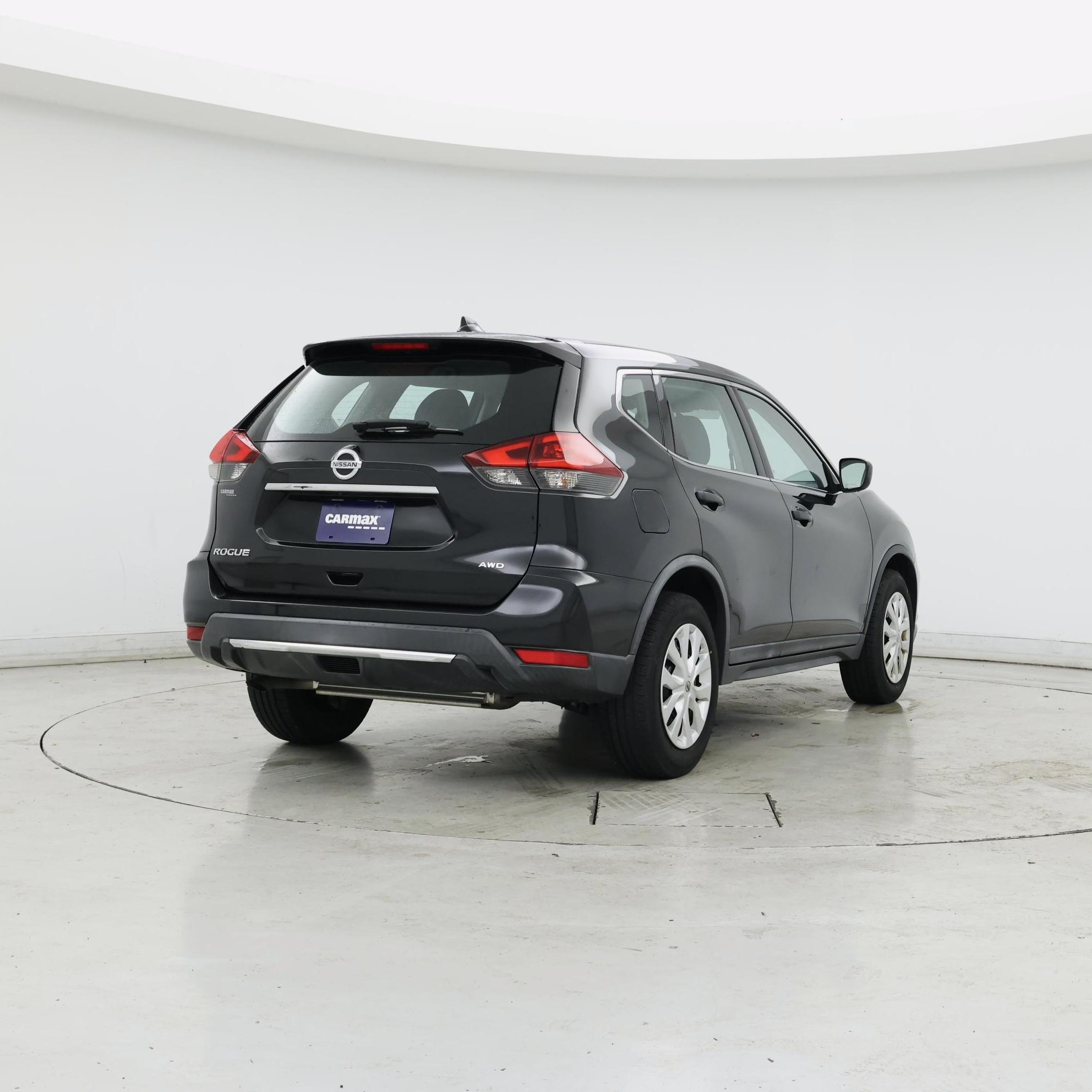 Thumbnail: 2018 Nissan Rogue - 8