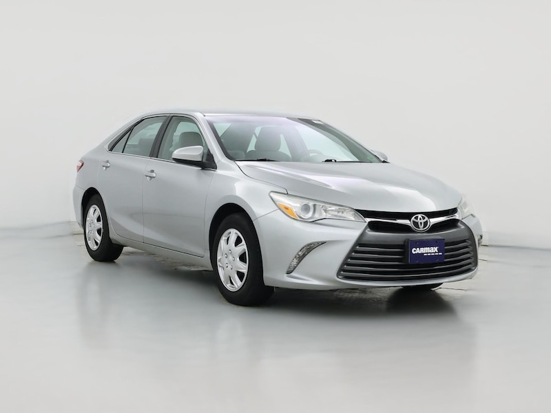 2015 Toyota Camry LE -
                  Sterling, VA