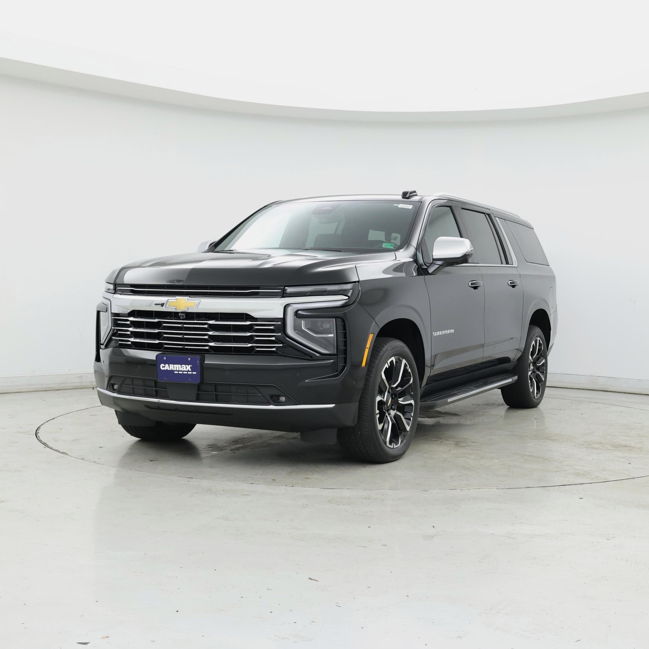 Thumbnail: 2025 Chevrolet Suburban - 4