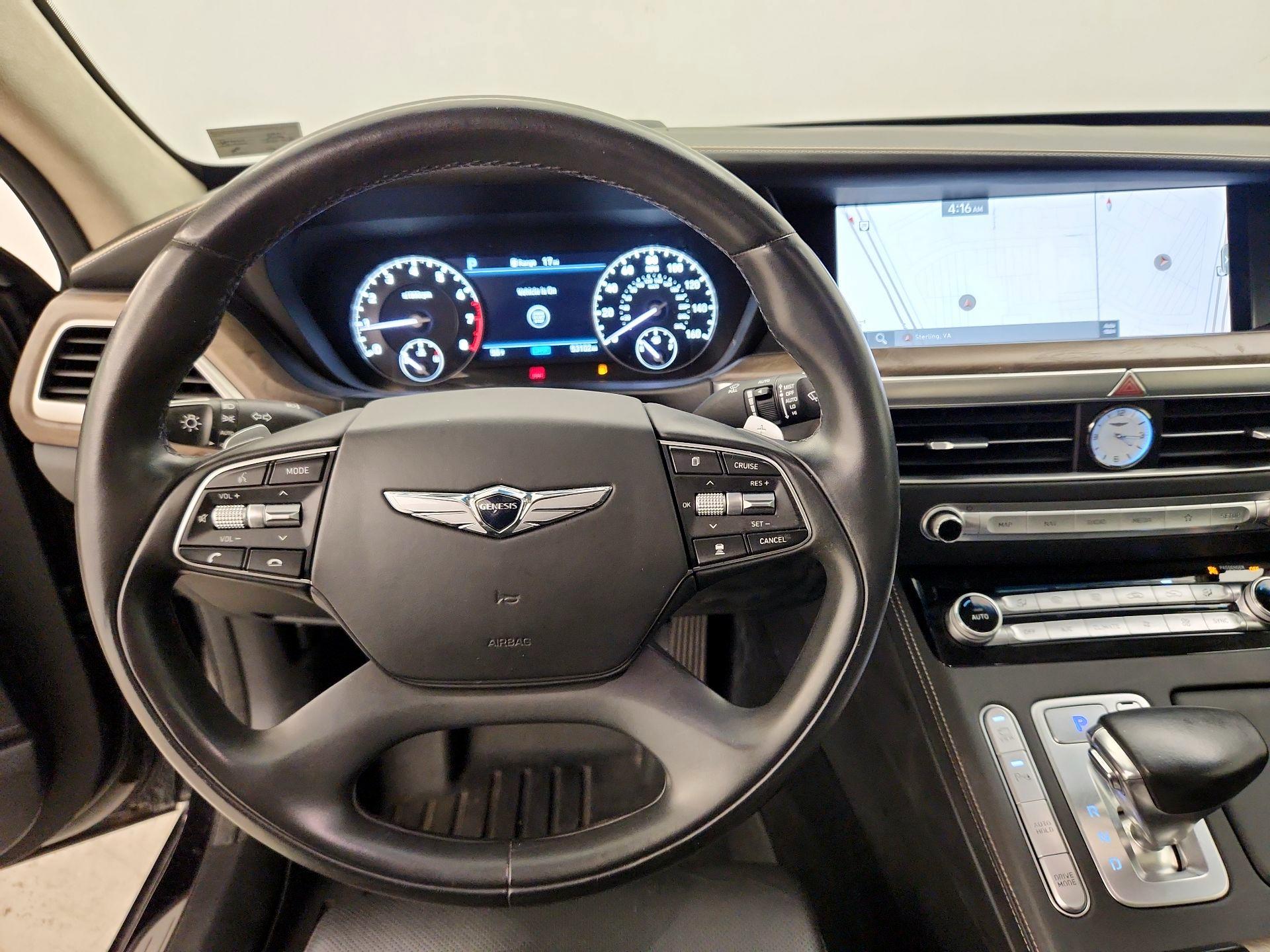 Thumbnail: 2020 Genesis G90 - 10