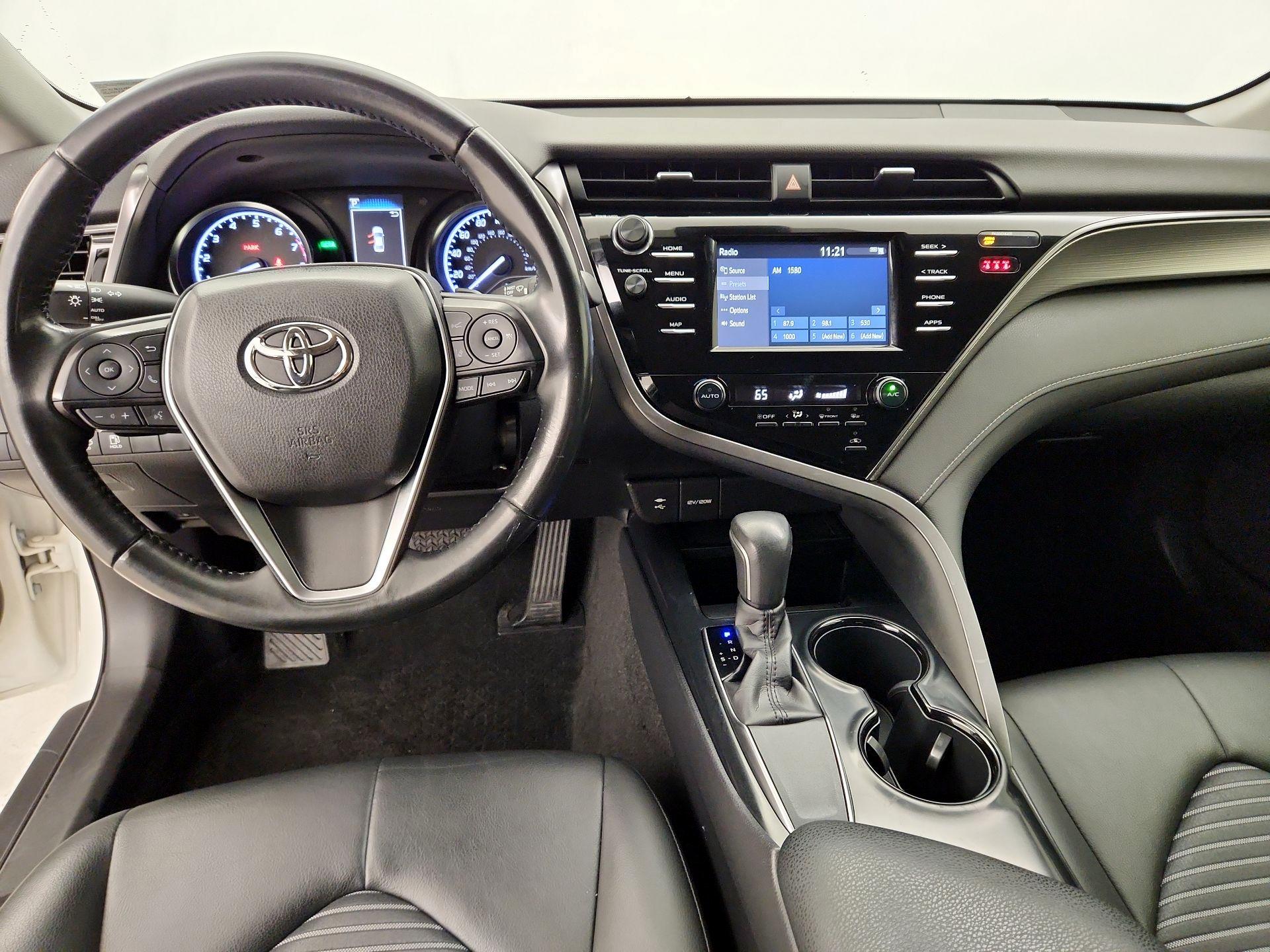 Thumbnail: 2019 Toyota Camry - 9