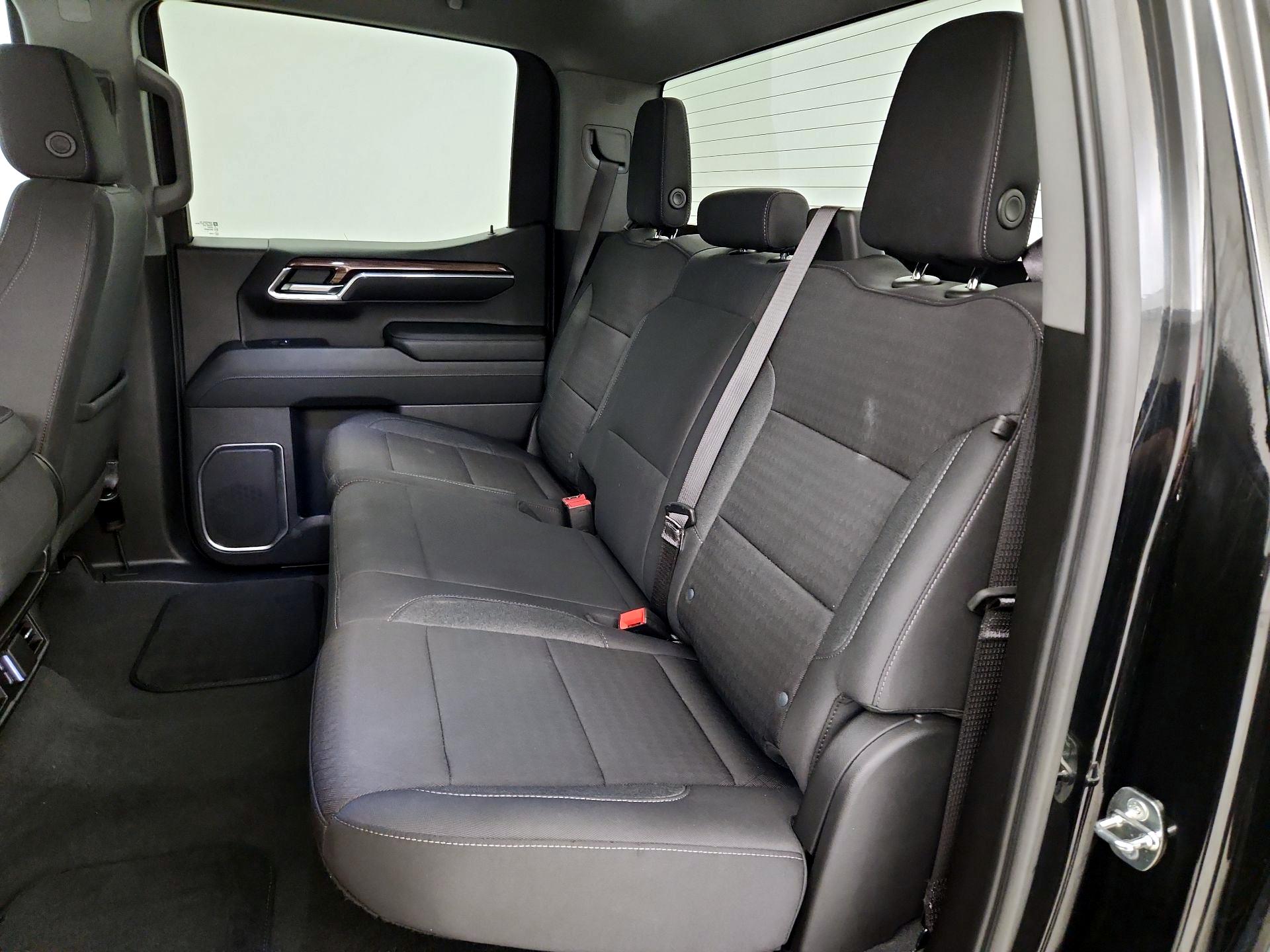 Thumbnail: 2024 Chevrolet Silverado 1500 - 20