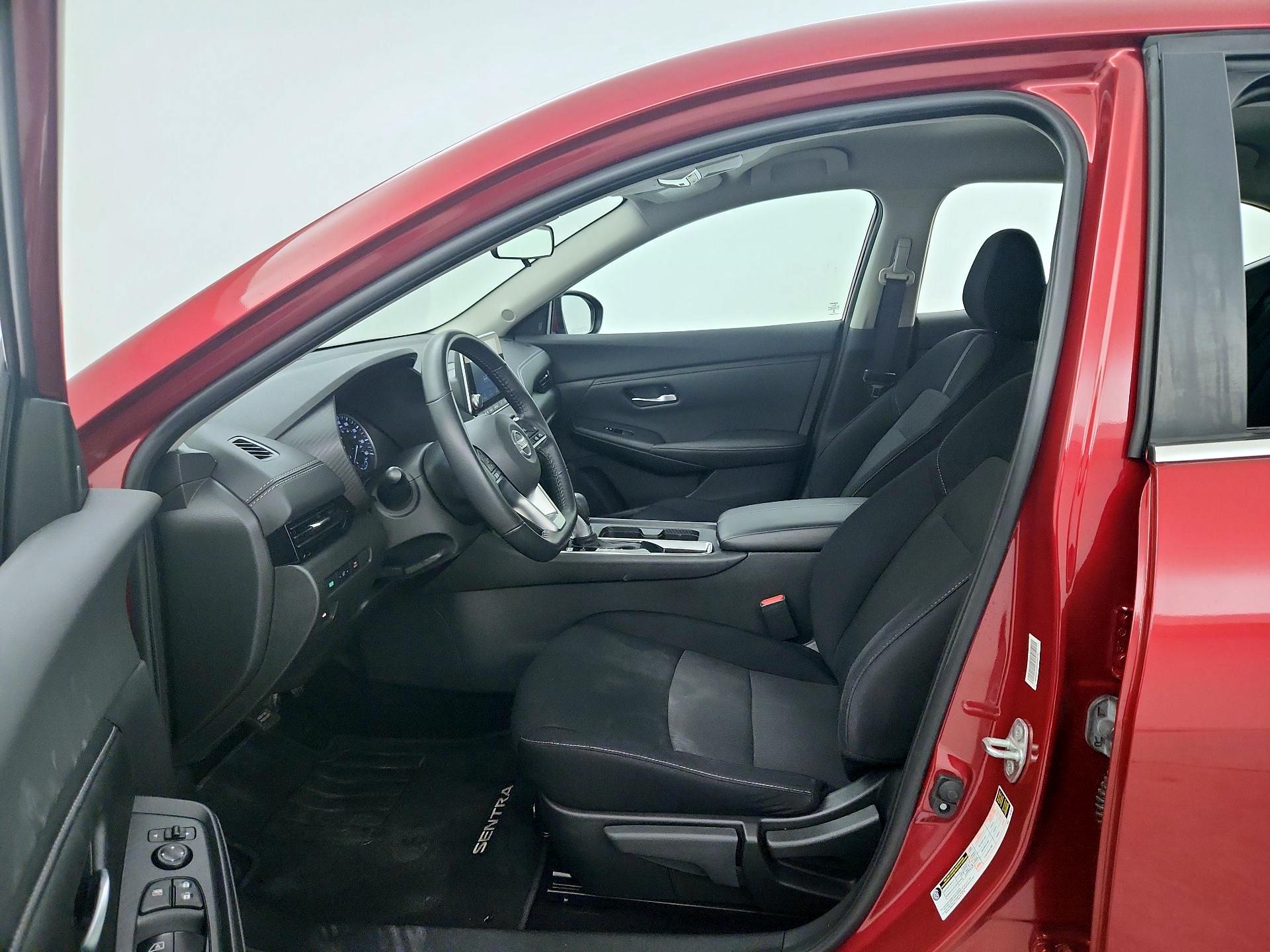 Thumbnail: 2023 Nissan Sentra - 11