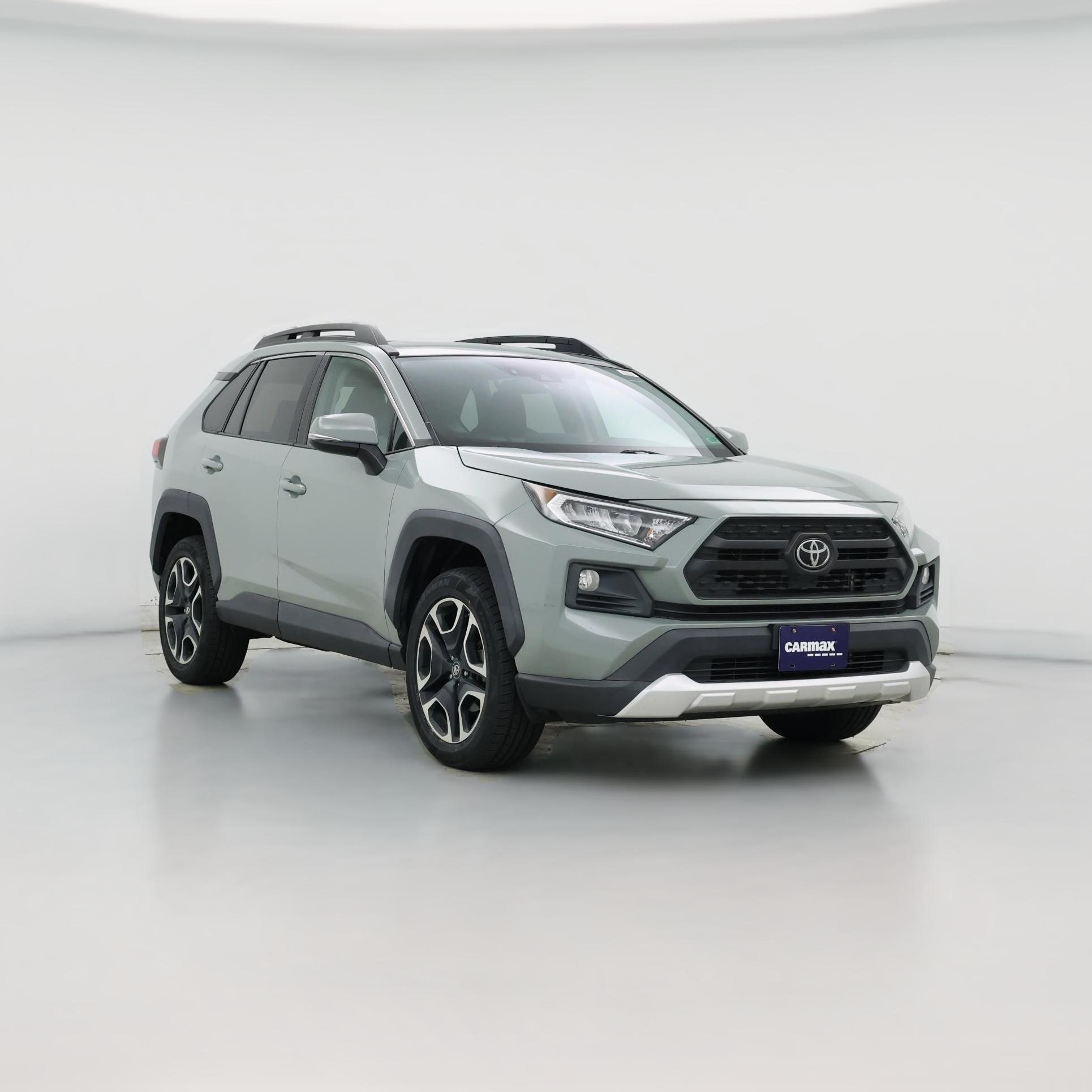 Thumbnail: 2019 Toyota RAV4 - 1