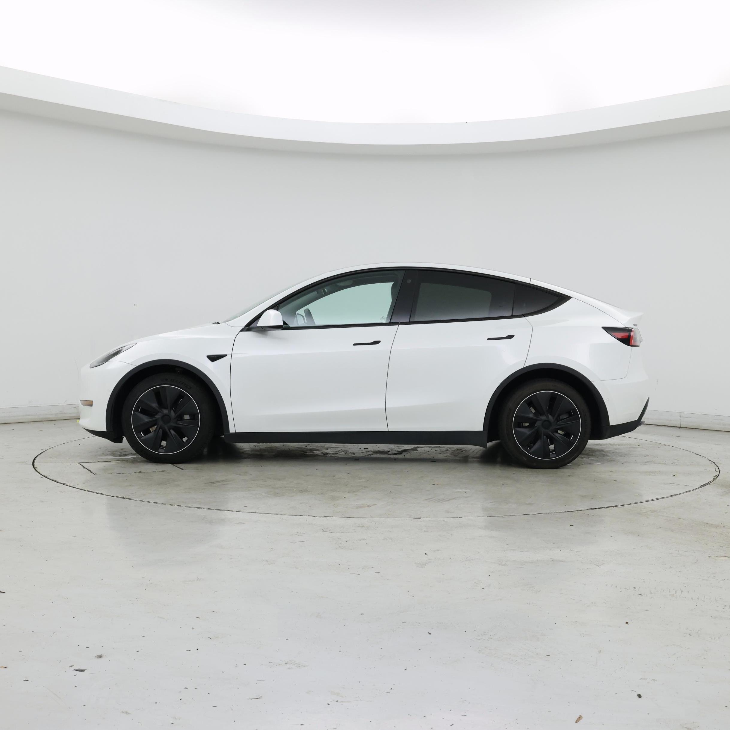 Thumbnail: 2021 Tesla Model Y - 3