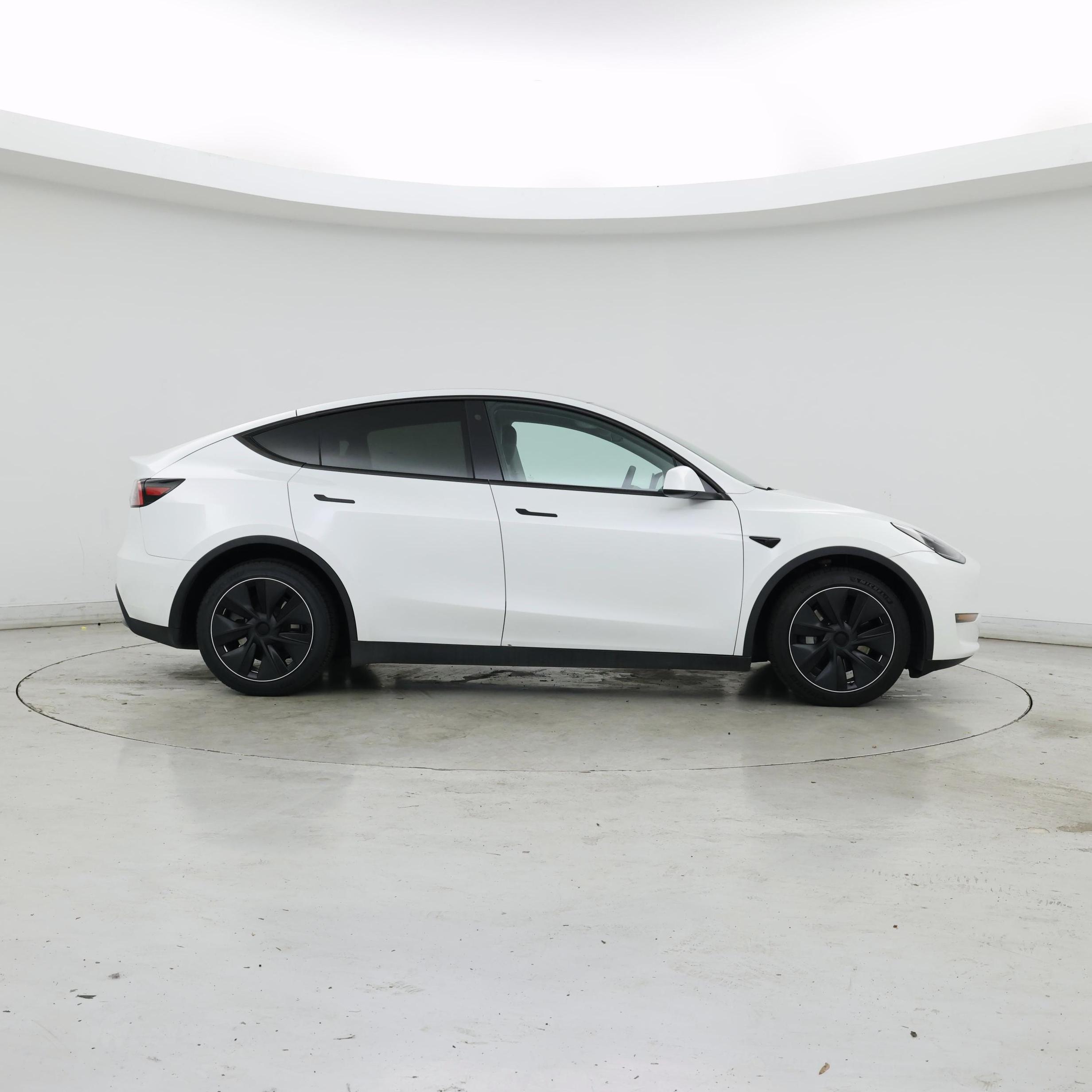 Thumbnail: 2021 Tesla Model Y - 7