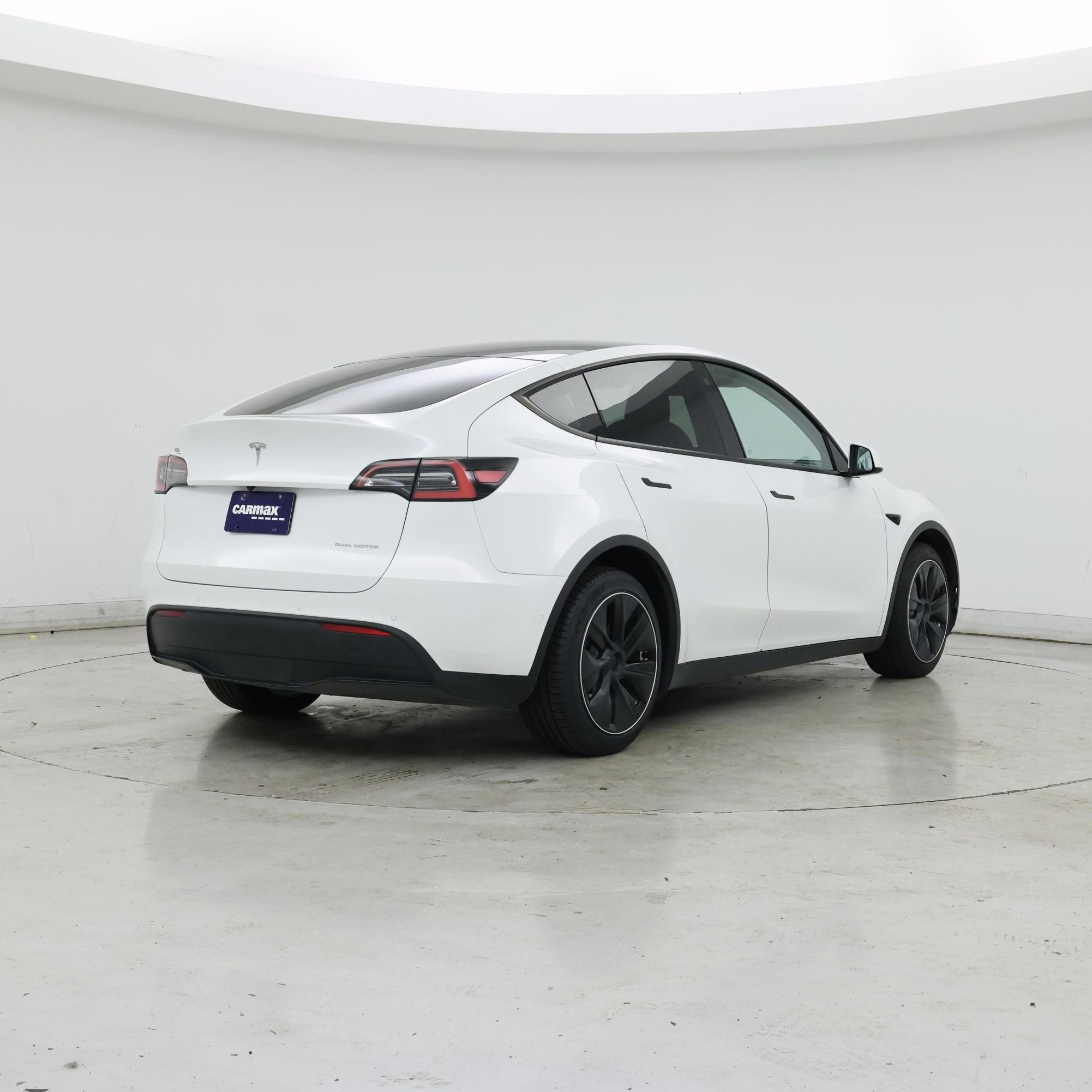 Thumbnail: 2021 Tesla Model Y - 8