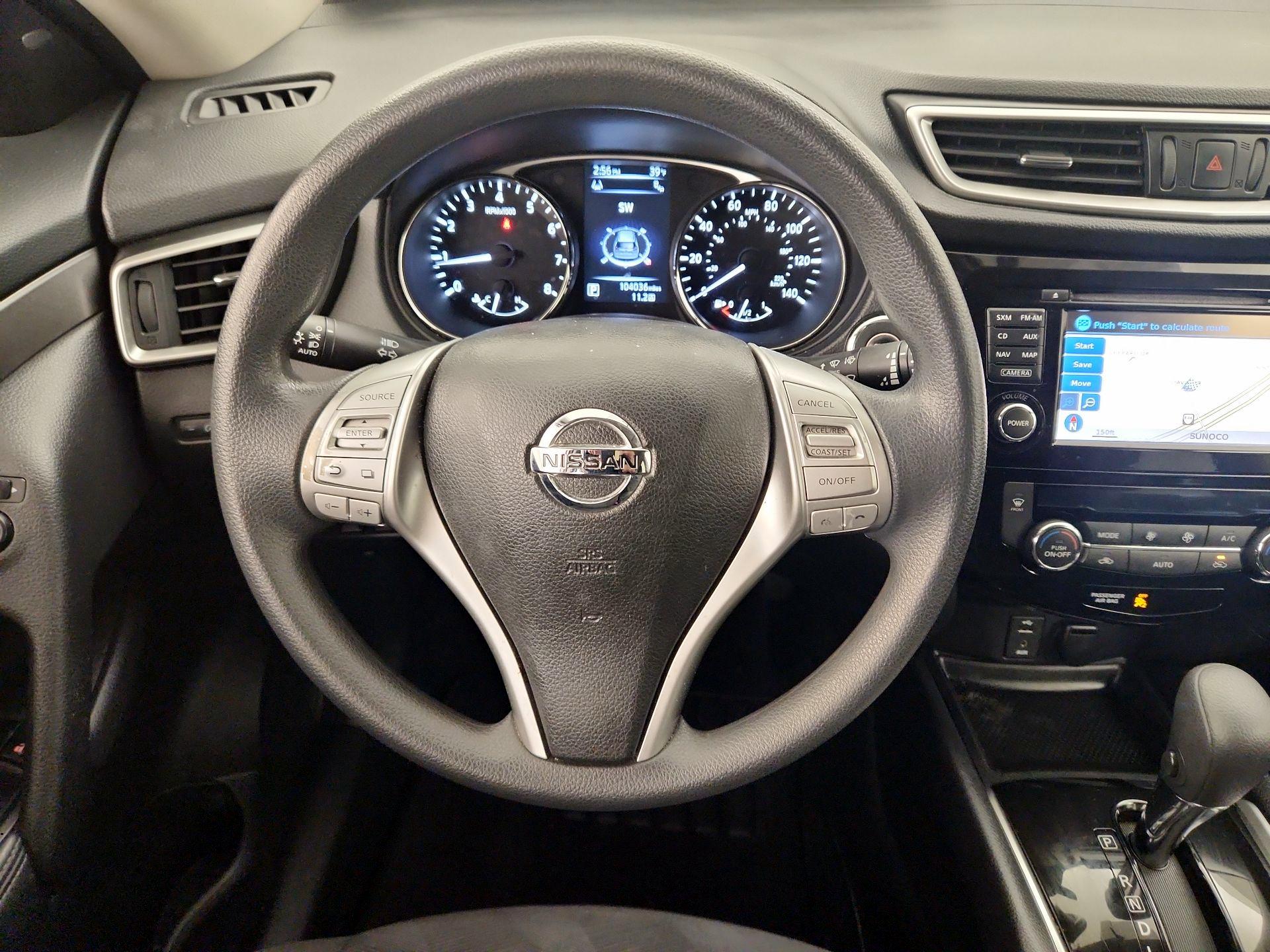 Thumbnail: 2015 Nissan Rogue - 10