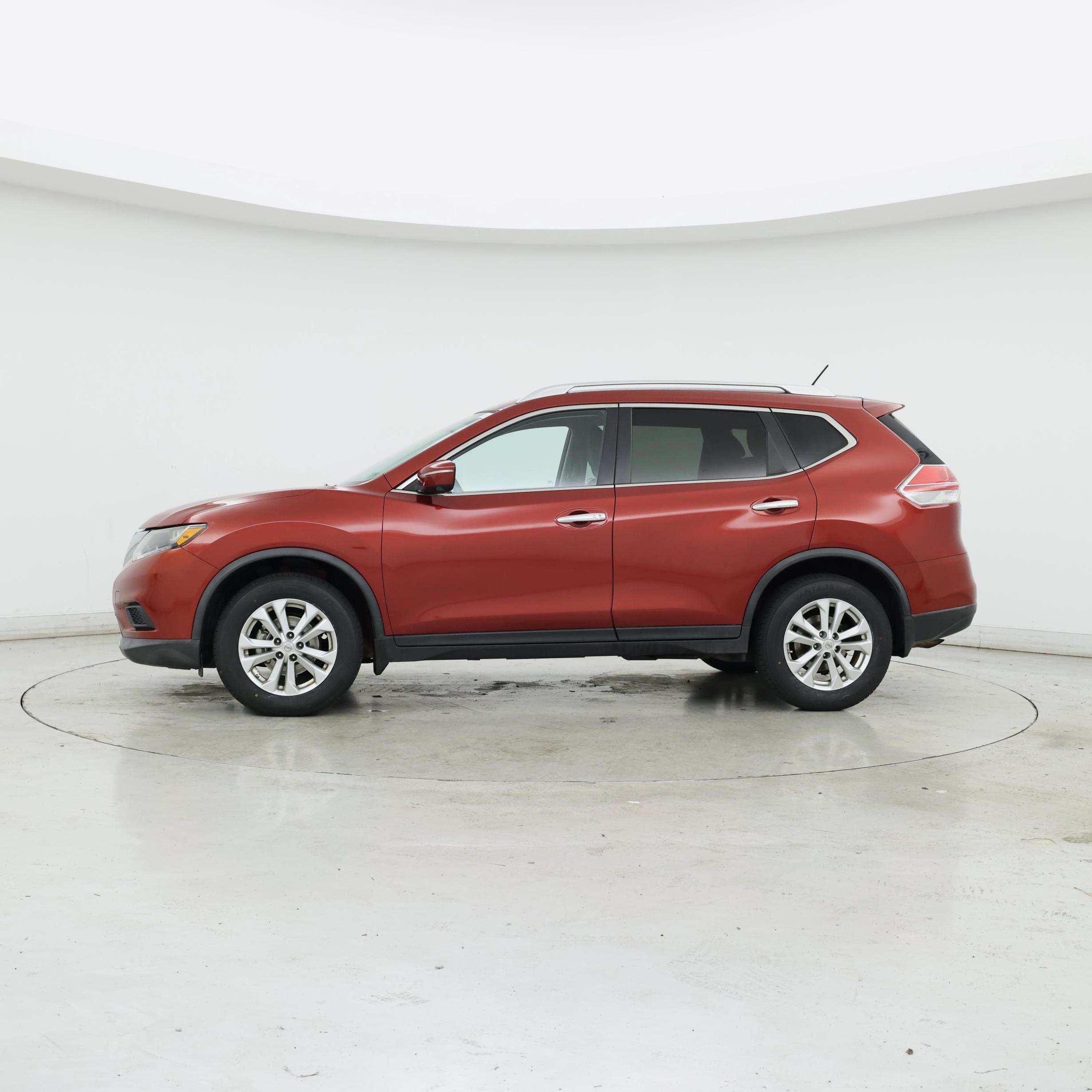 Thumbnail: 2015 Nissan Rogue - 3