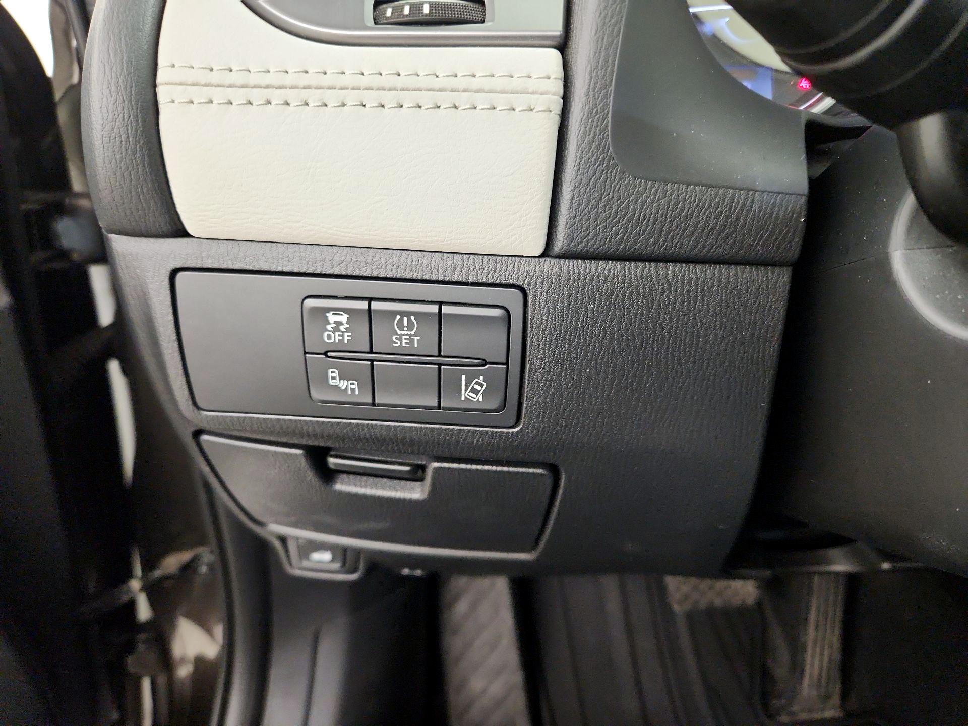 Thumbnail: 2016 Mazda Mazda6 - 13