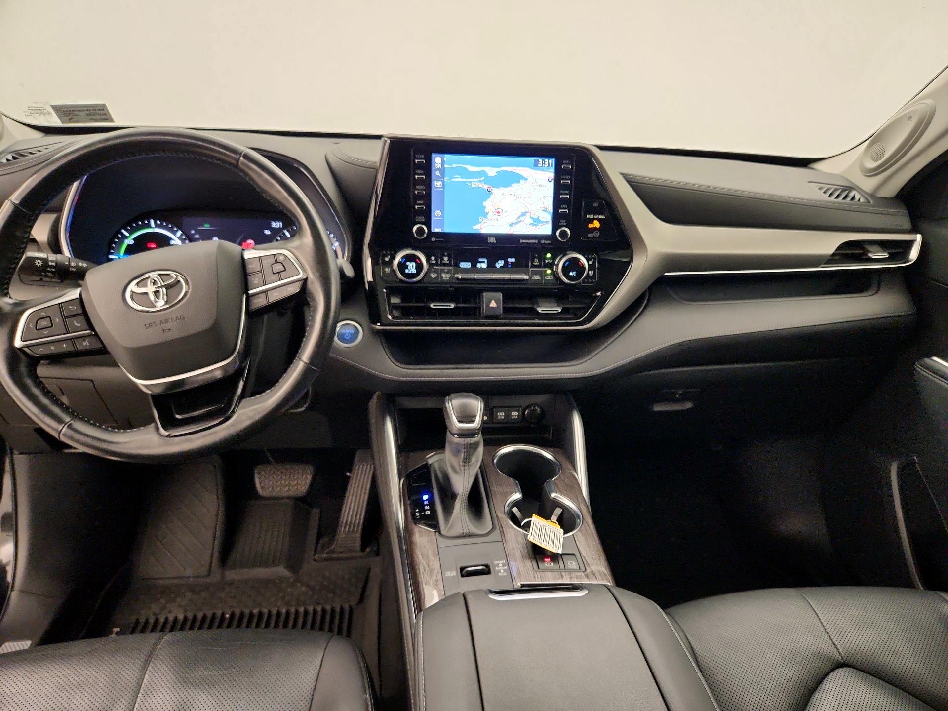 Thumbnail: 2021 Toyota Highlander - 9