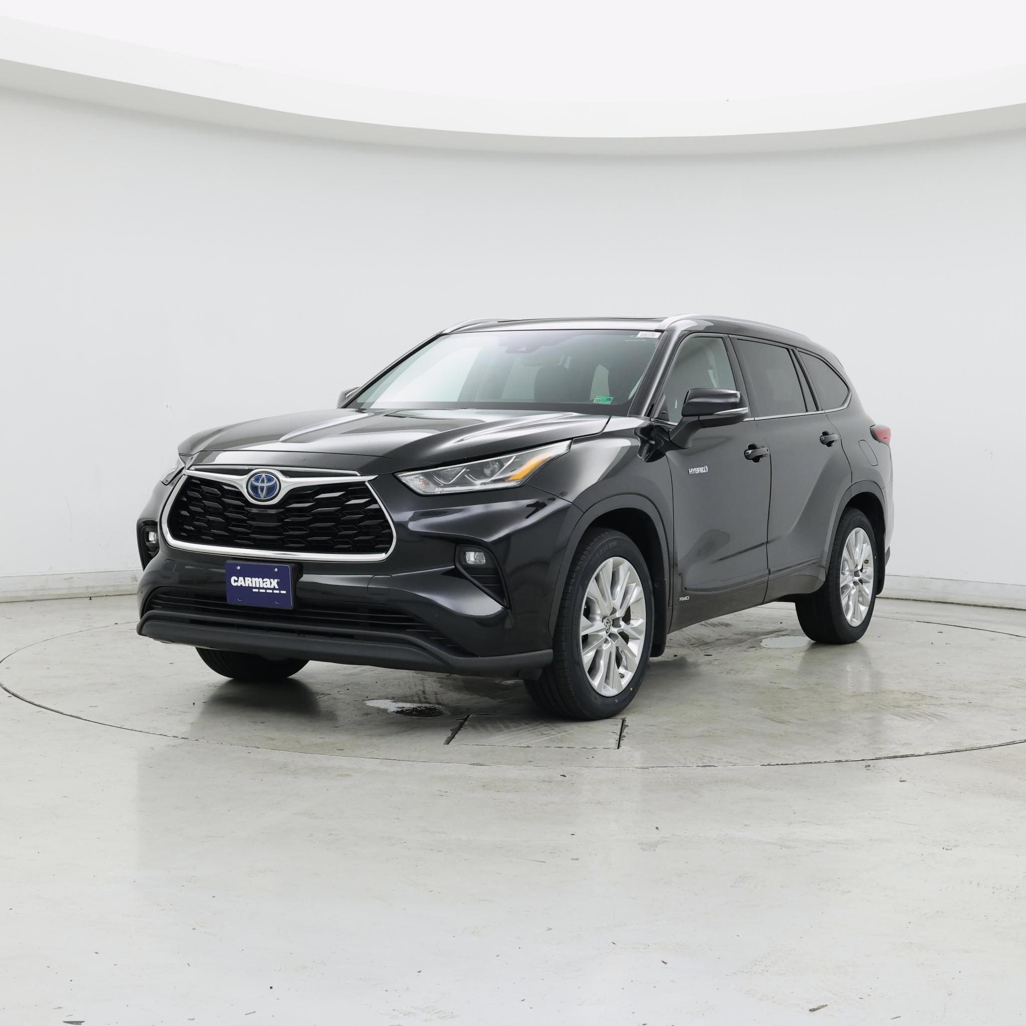 Thumbnail: 2021 Toyota Highlander - 4