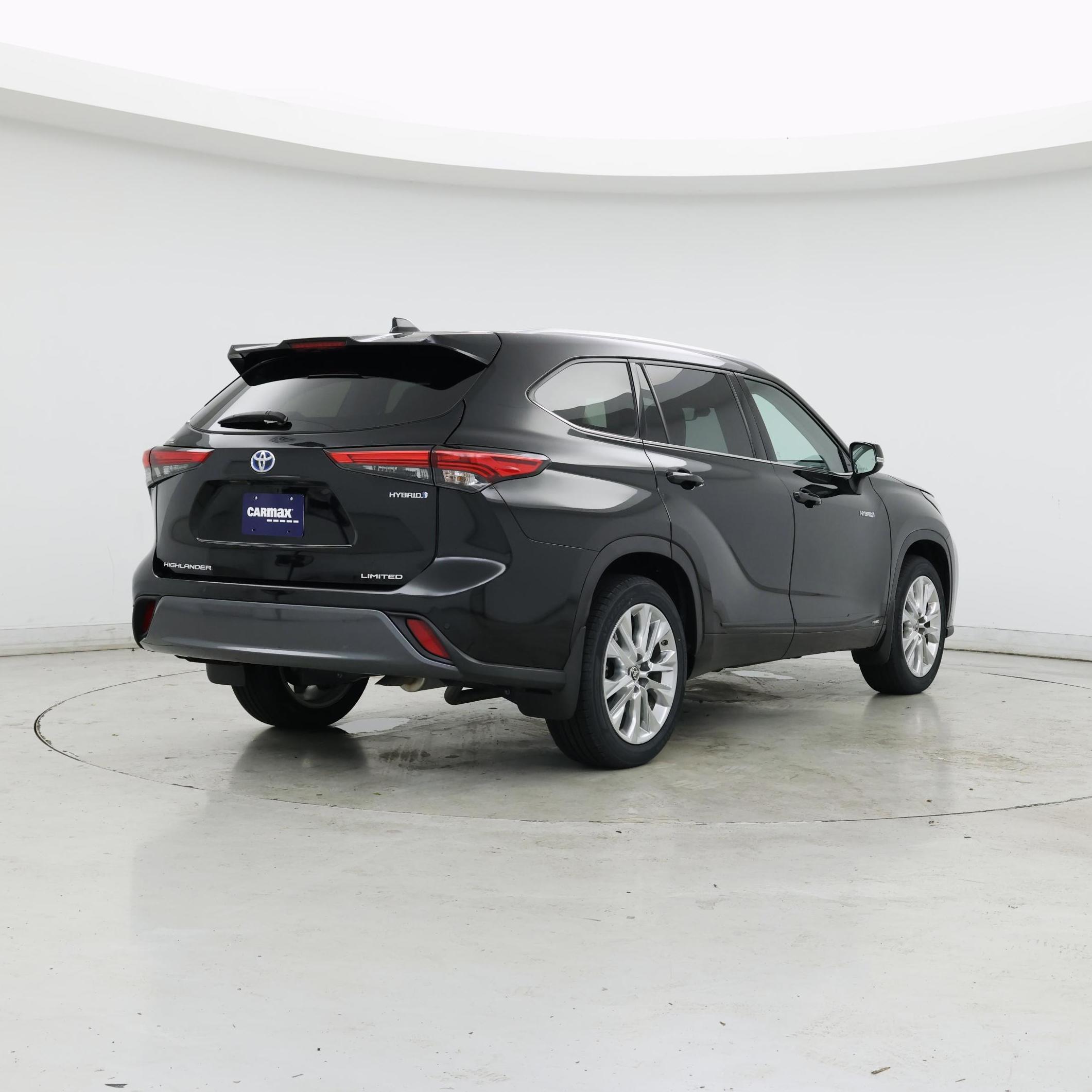 Thumbnail: 2021 Toyota Highlander - 8