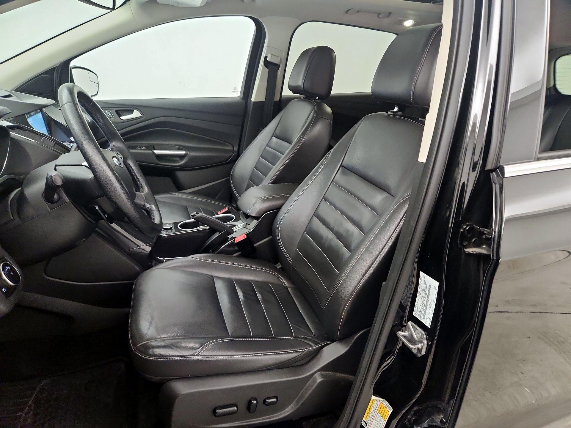 Thumbnail: 2016 Ford Escape - 11