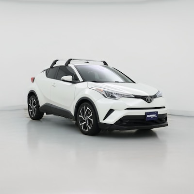White 2018 Toyota C-HR XLE