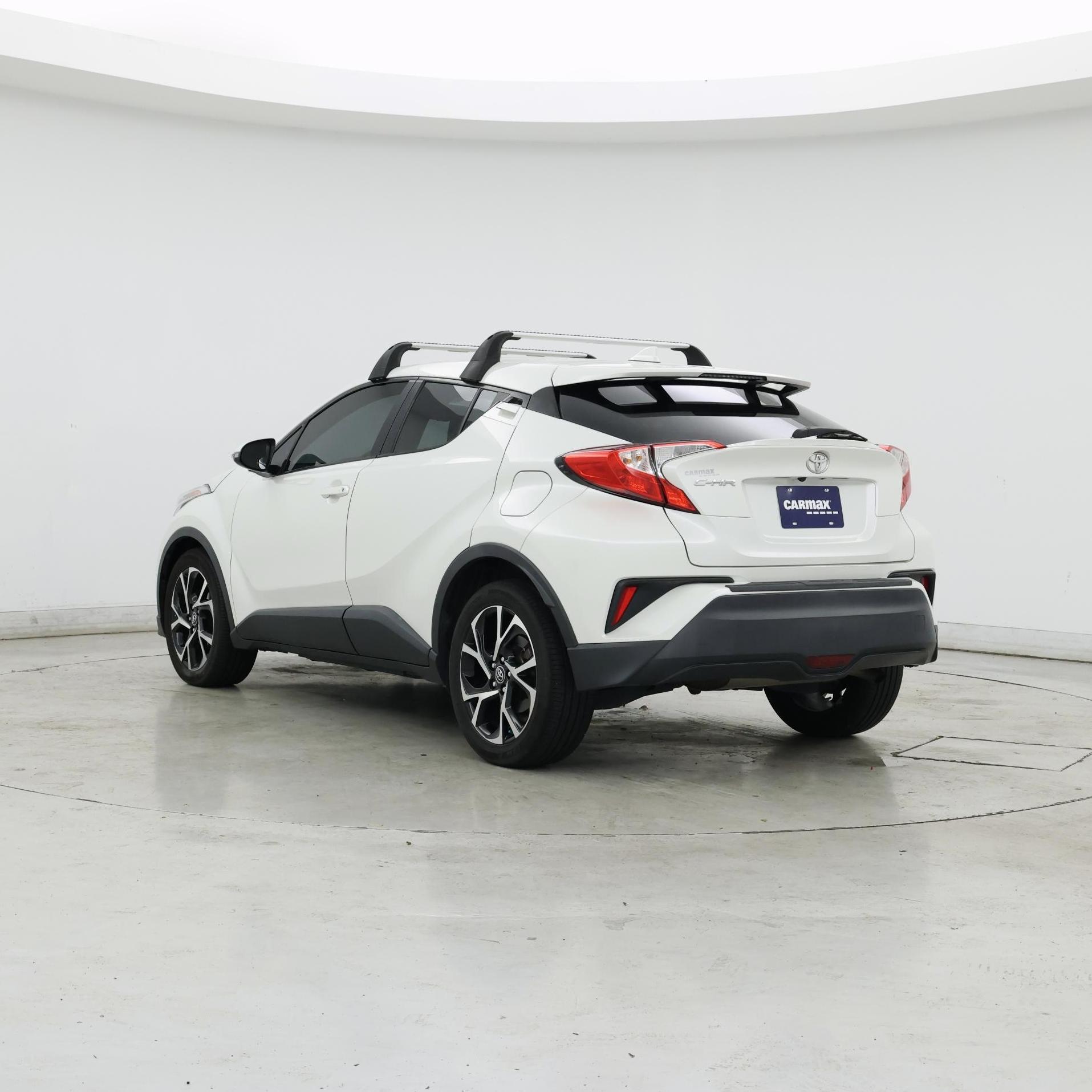 Thumbnail: 2018 Toyota C-HR - 2