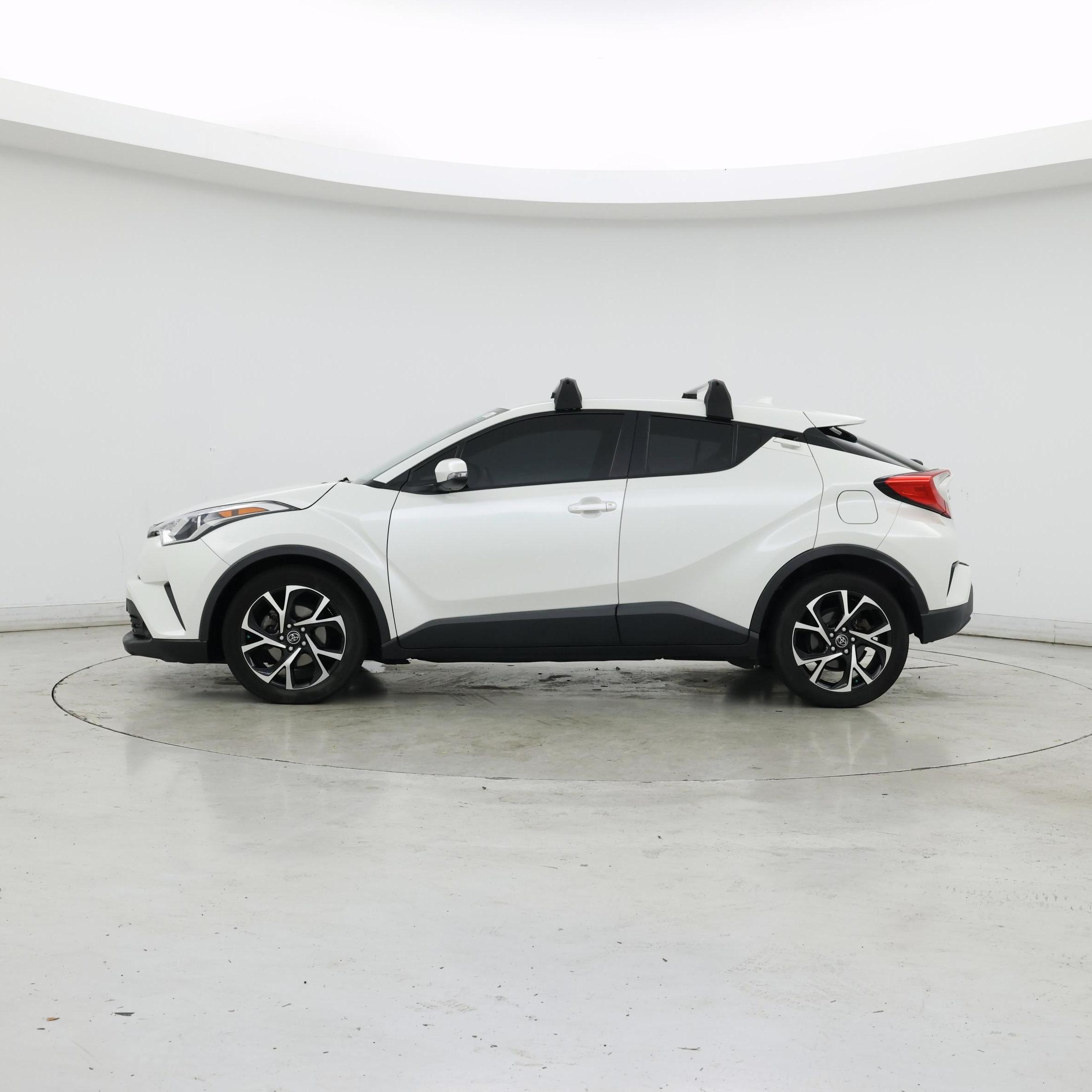 Thumbnail: 2018 Toyota C-HR - 3