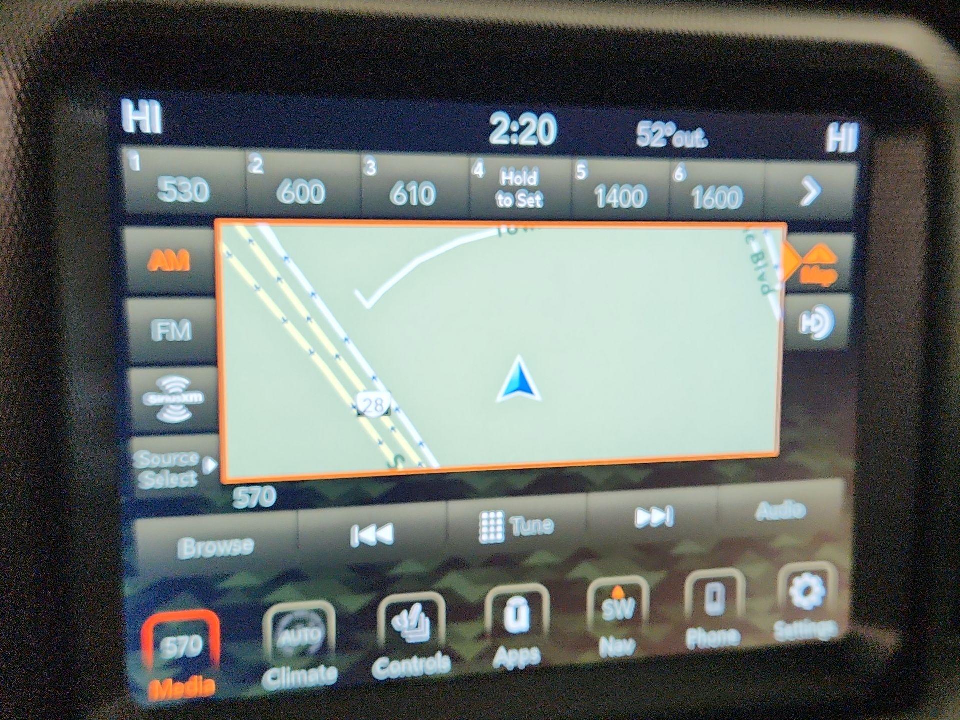 Thumbnail: 2022 Jeep Gladiator - 14