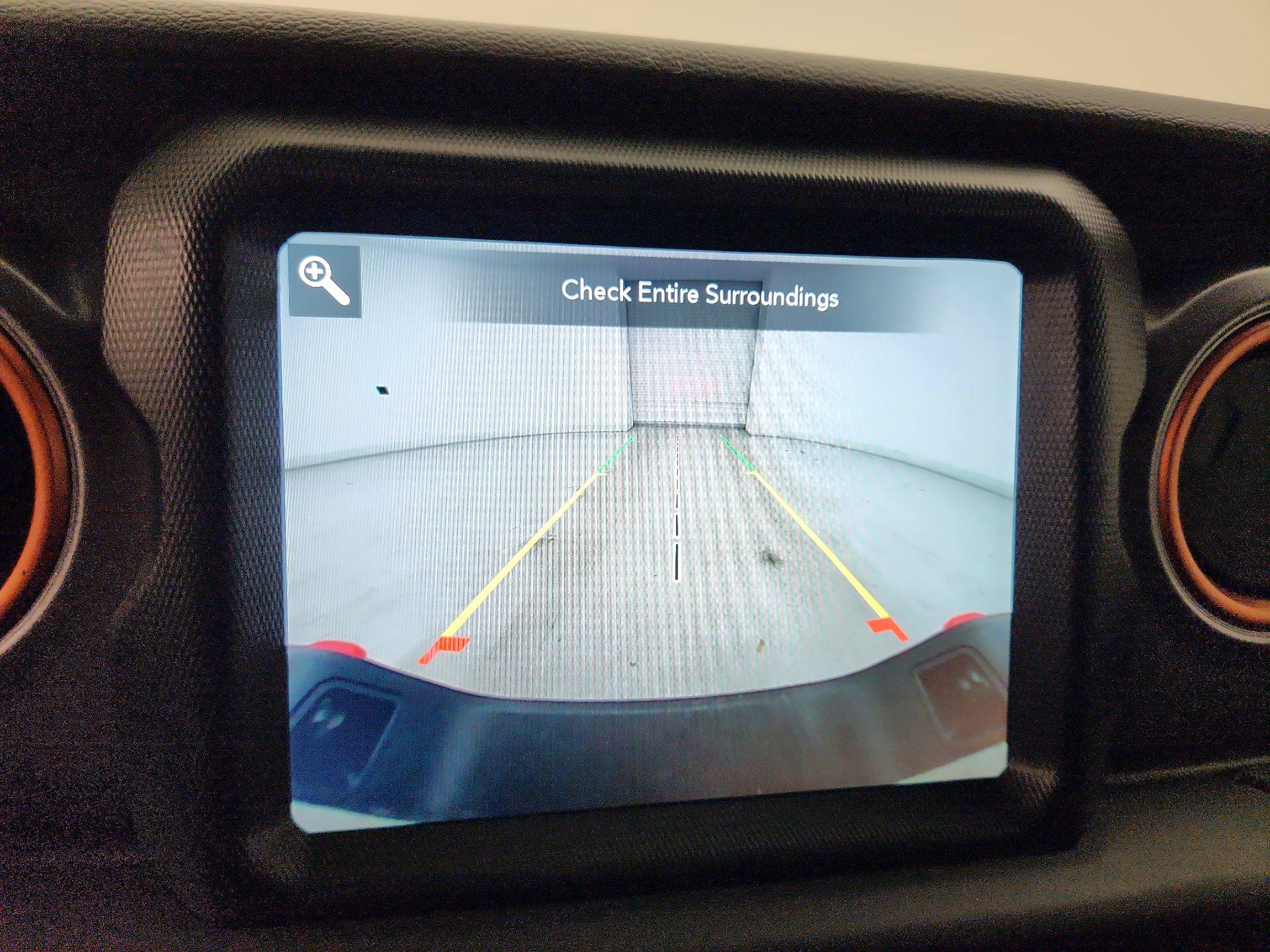 Thumbnail: 2022 Jeep Gladiator - 15