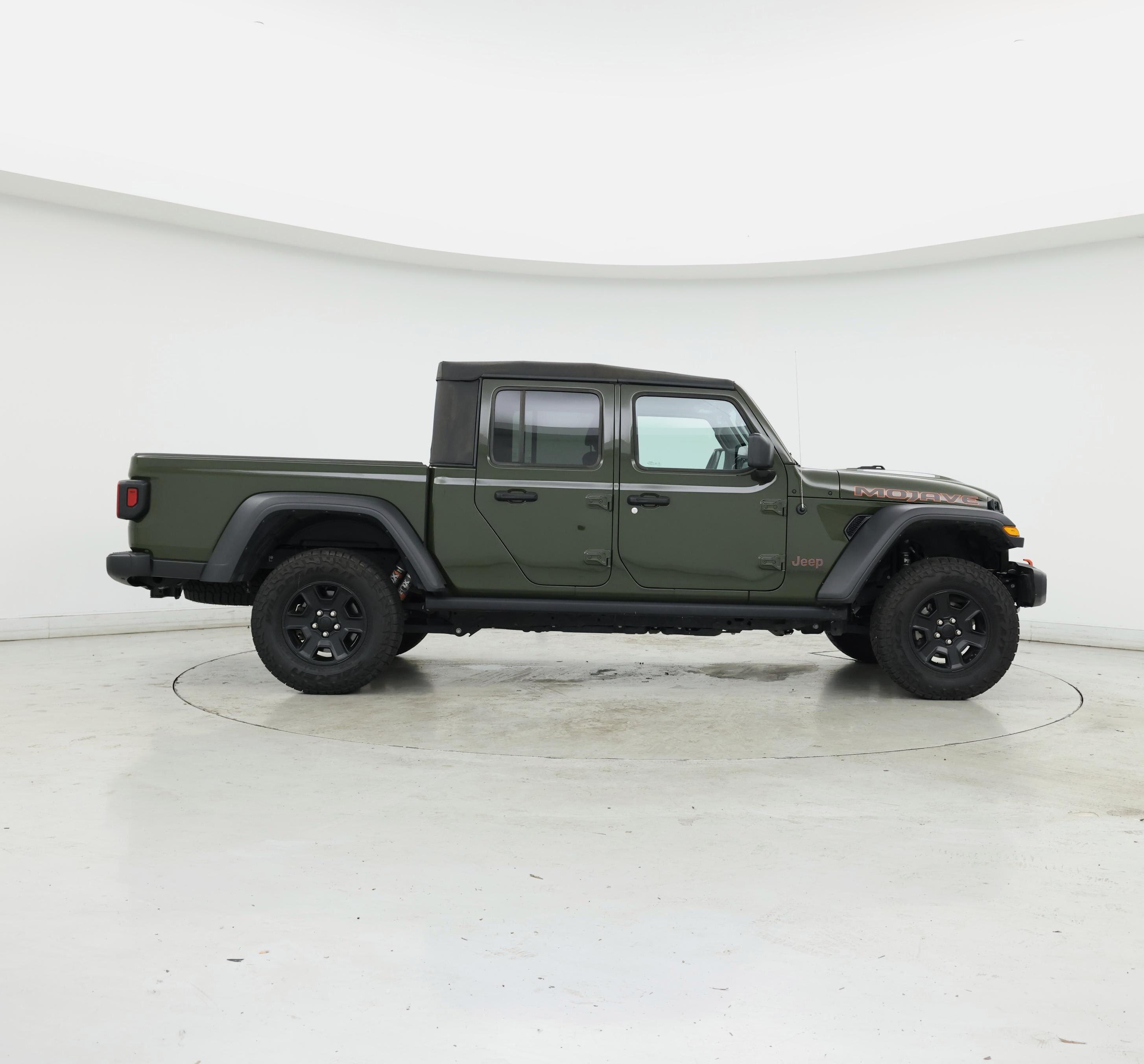 Thumbnail: 2022 Jeep Gladiator - 7