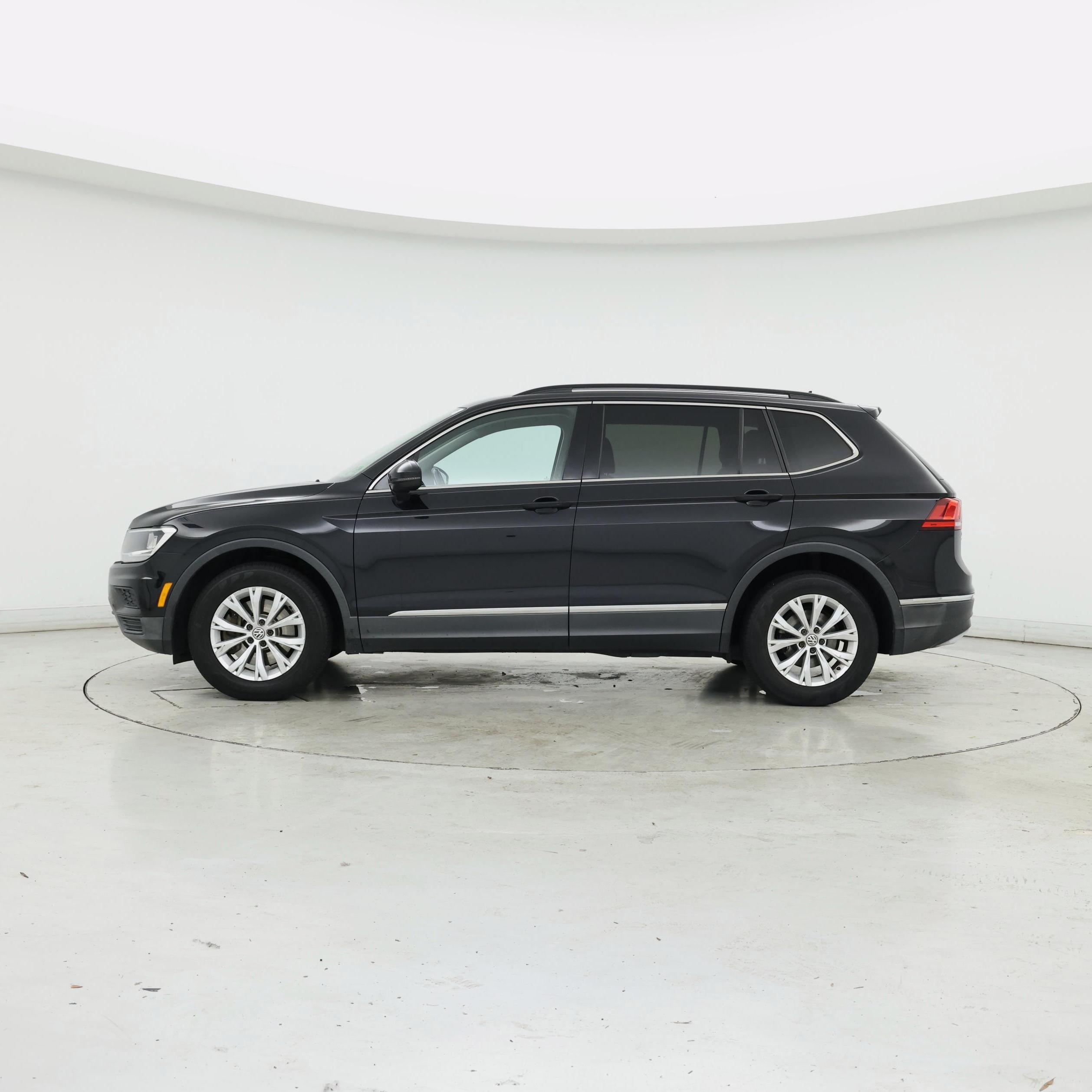 Thumbnail: 2018 Volkswagen Tiguan - 3