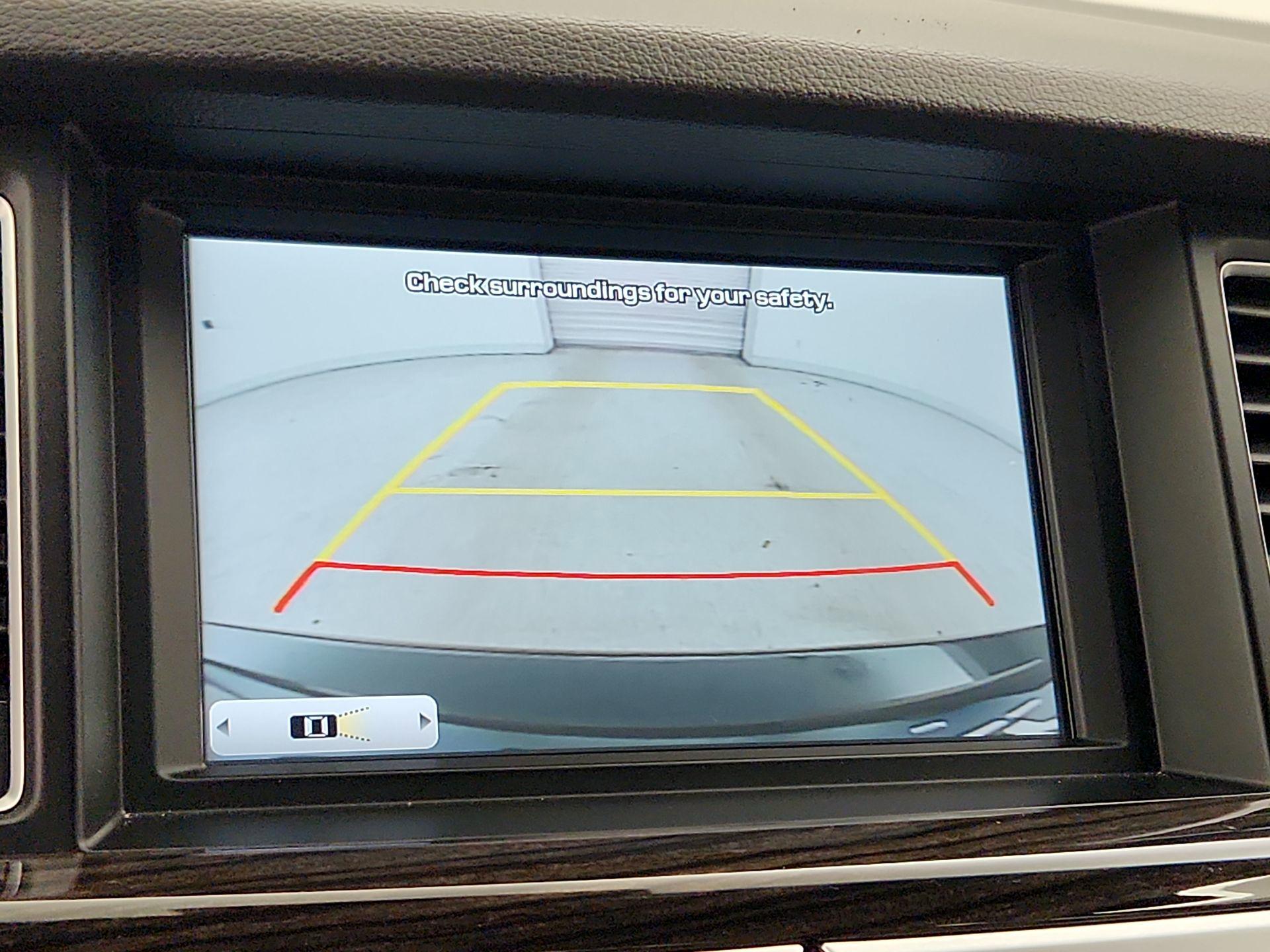 Thumbnail: 2015 Hyundai Genesis - 15