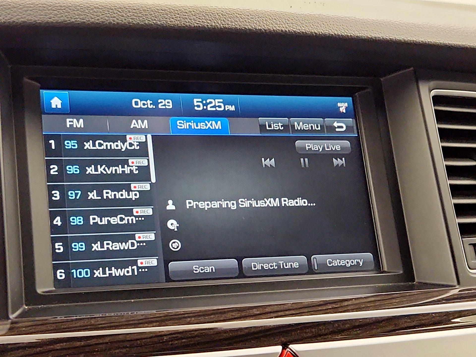 Thumbnail: 2015 Hyundai Genesis - 16