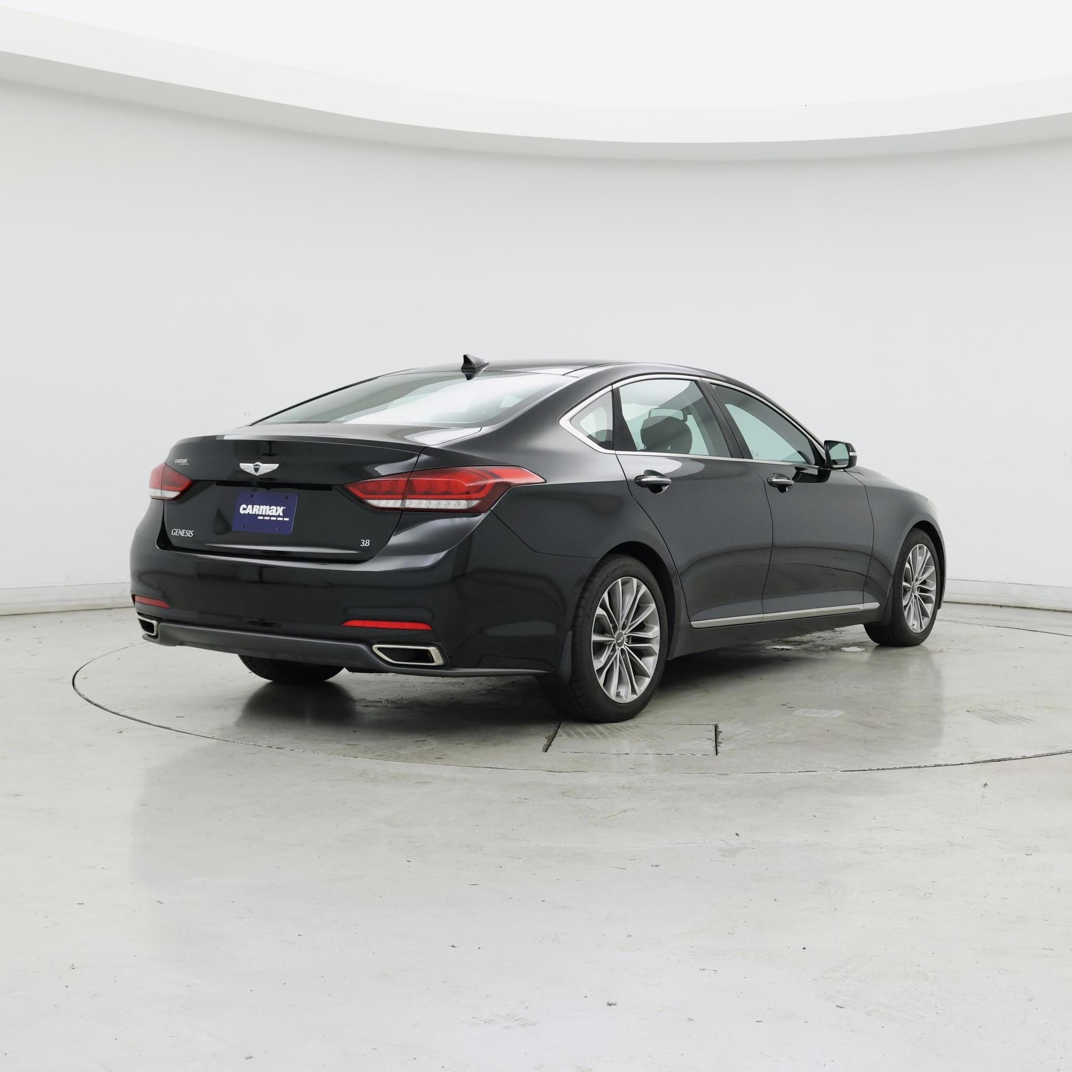 Thumbnail: 2015 Hyundai Genesis - 8
