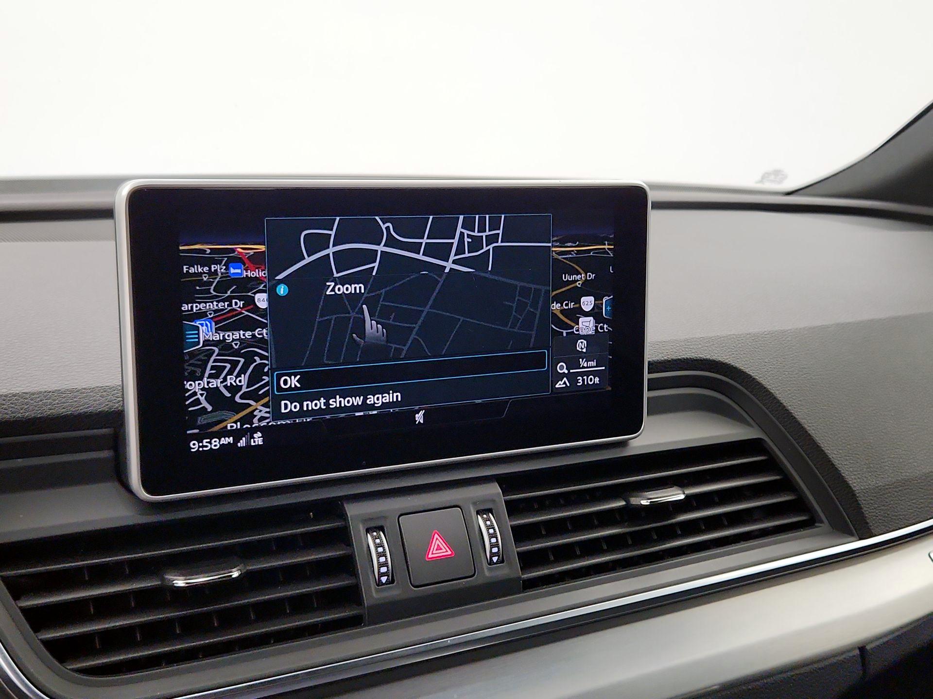 Thumbnail: 2018 Audi SQ5 - 14