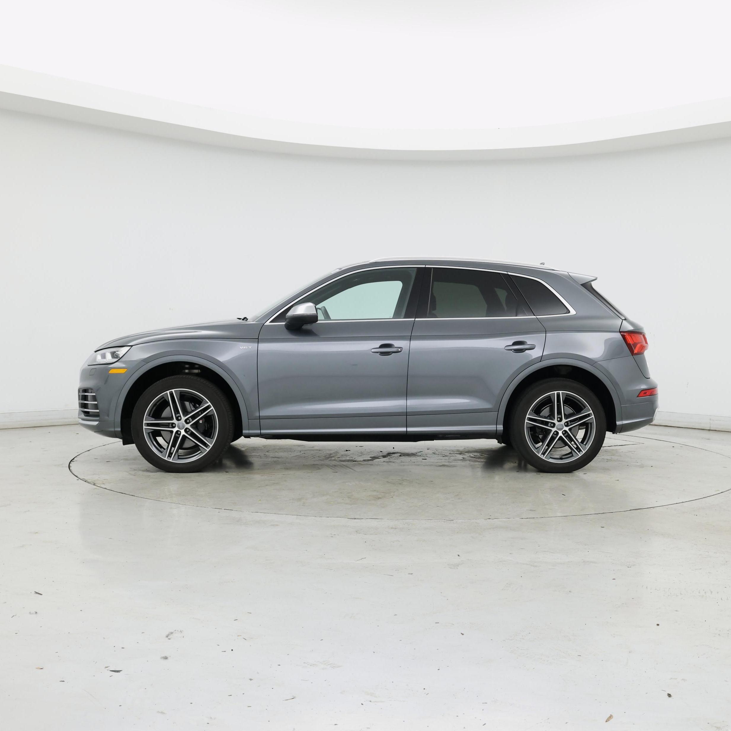 Thumbnail: 2018 Audi SQ5 - 3