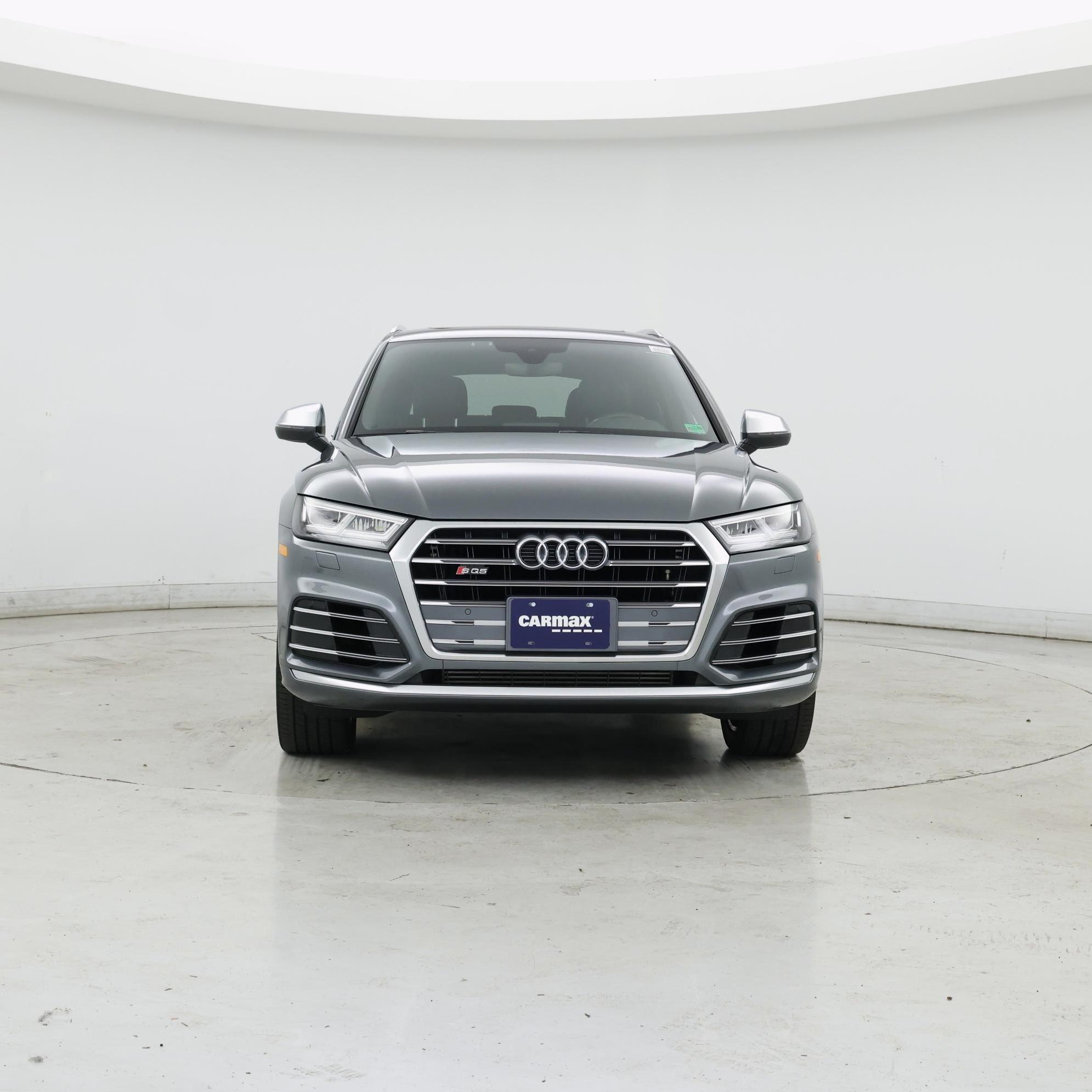 Thumbnail: 2018 Audi SQ5 - 5