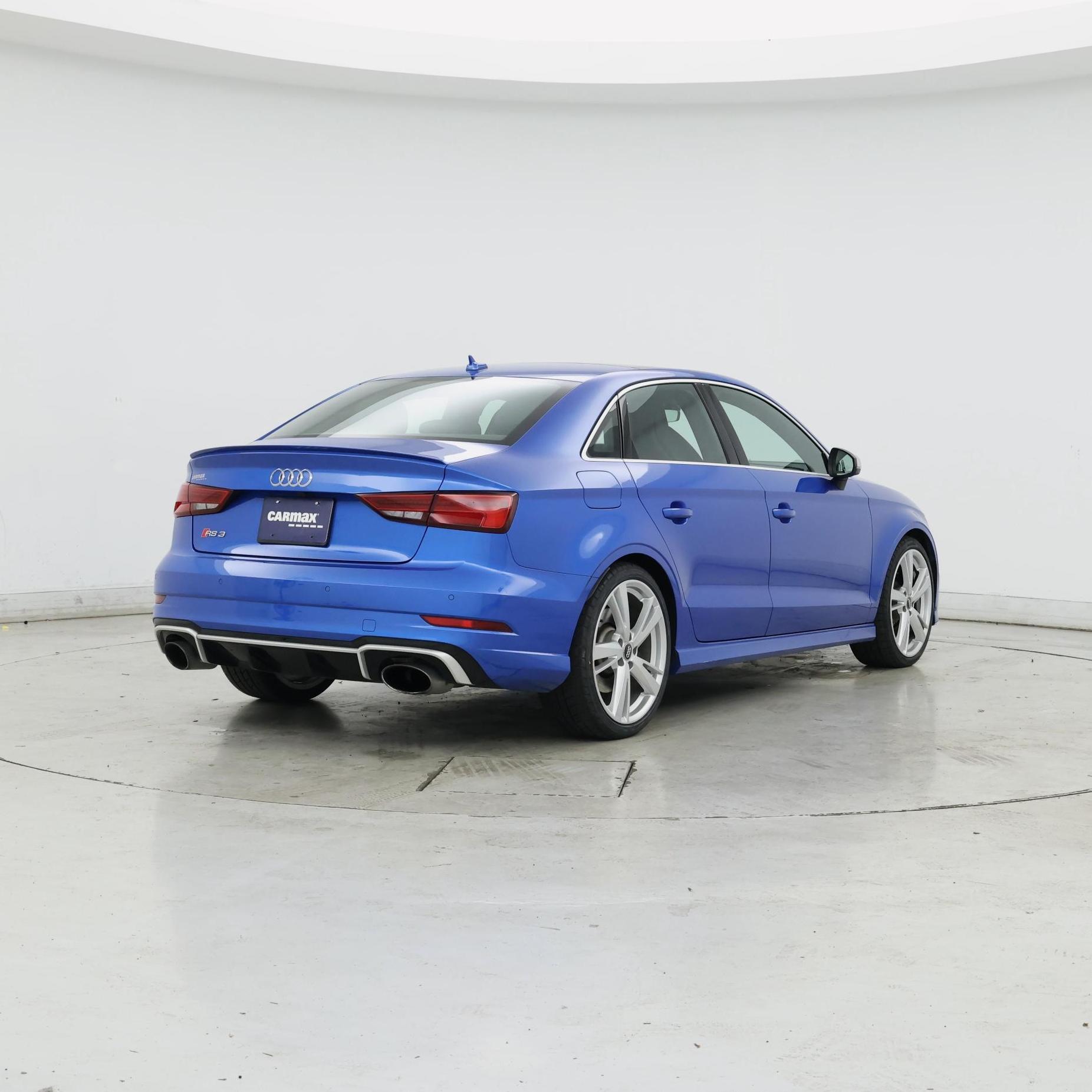 Thumbnail: 2018 Audi RS 3 - 8